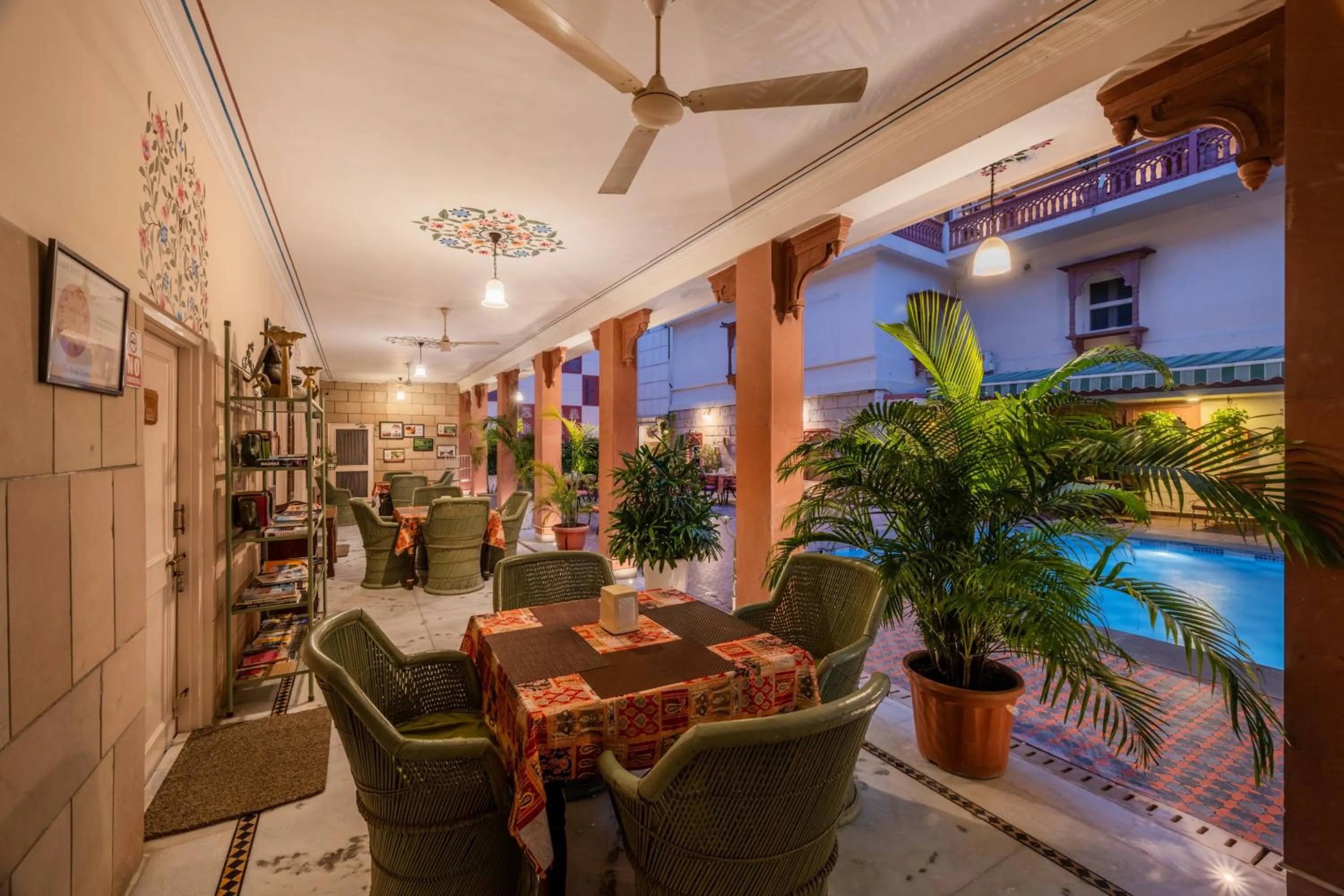 Restaurant/places to eat in Suryaa Villa - A Boutique Heritage Hotel