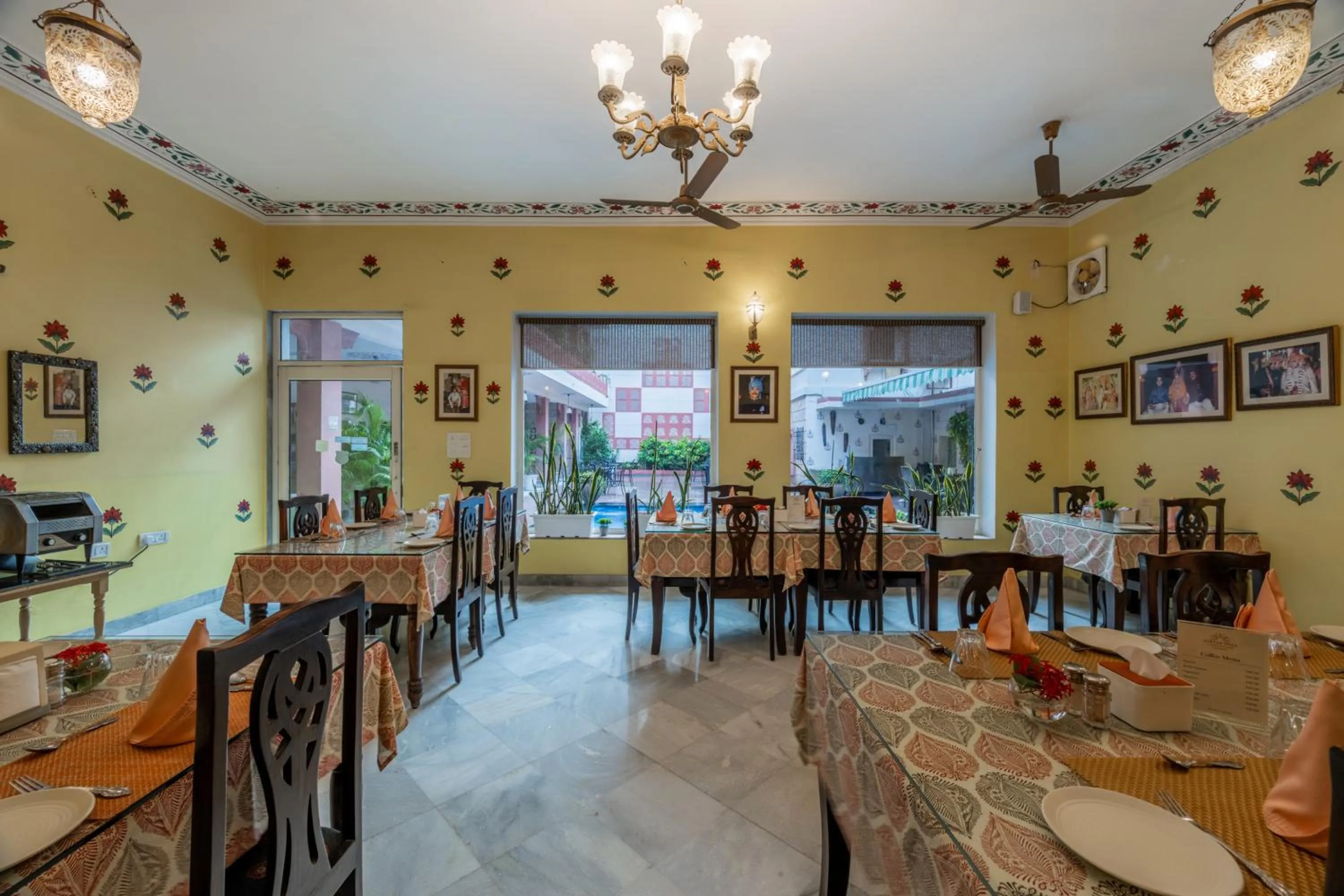 Restaurant/places to eat in Suryaa Villa - A Boutique Heritage Hotel