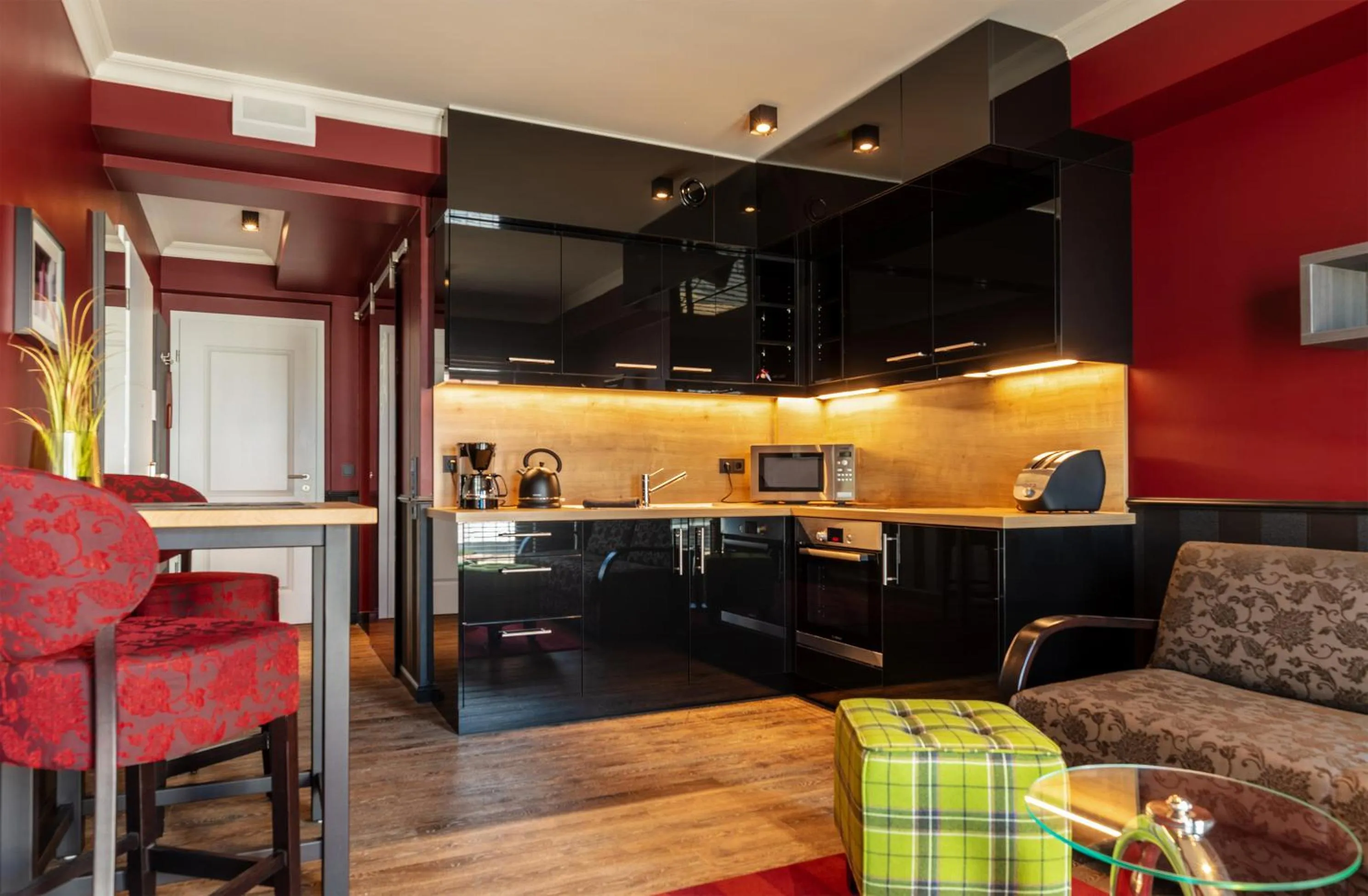 Kitchen or kitchenette in Haverkamp Suites