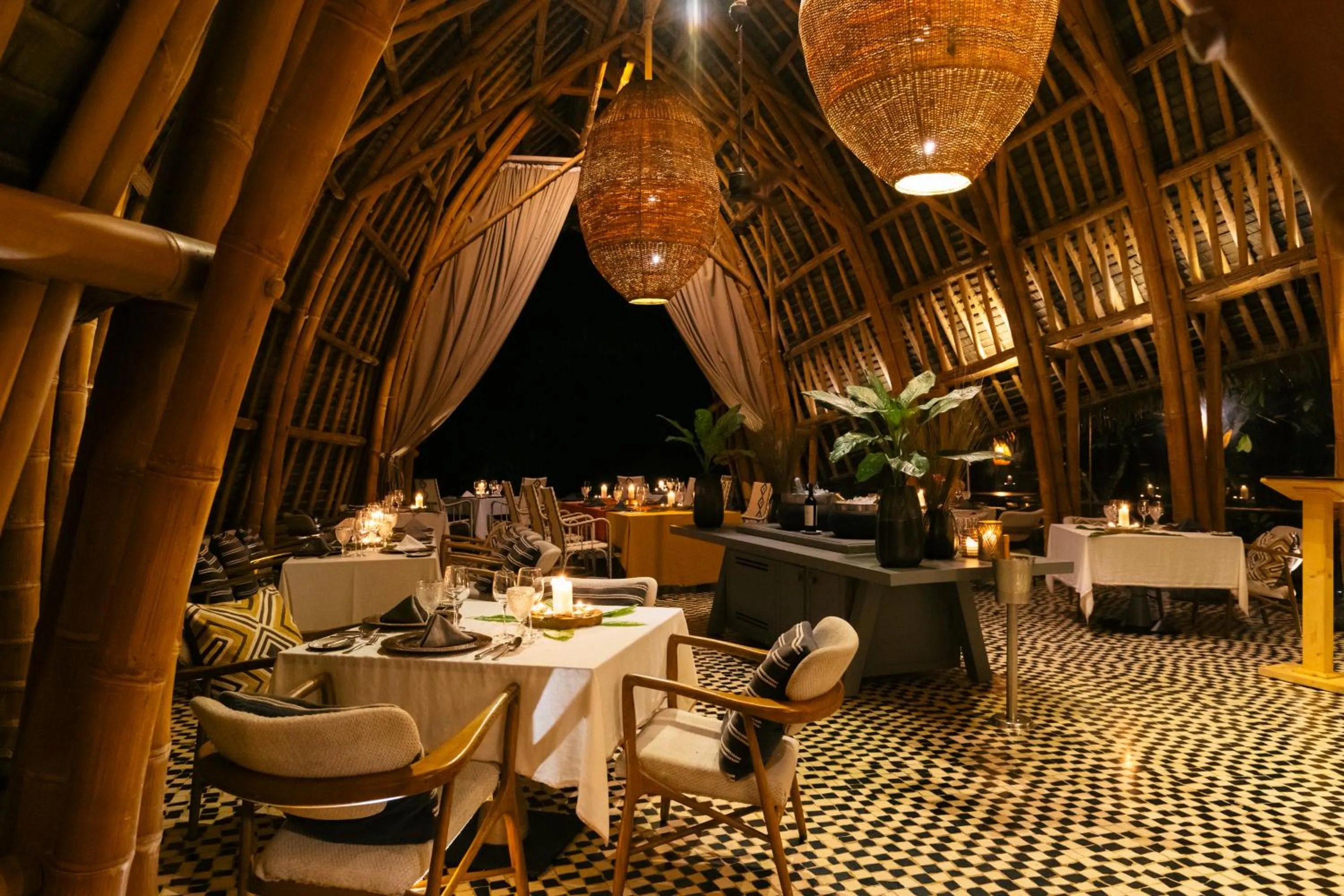 Restaurant/places to eat in Sundy Praia - Principe Collection