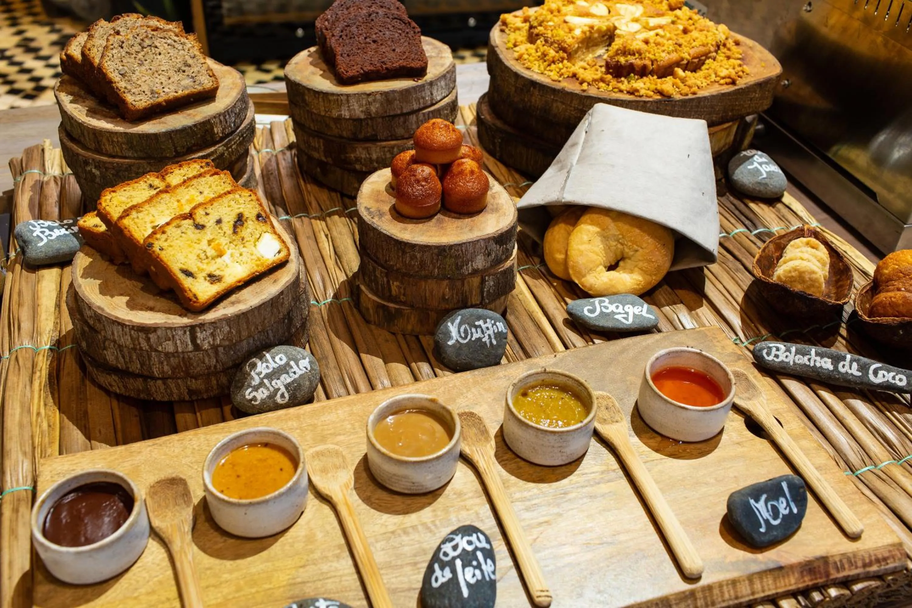 Restaurant/places to eat in Sundy Praia - Principe Collection