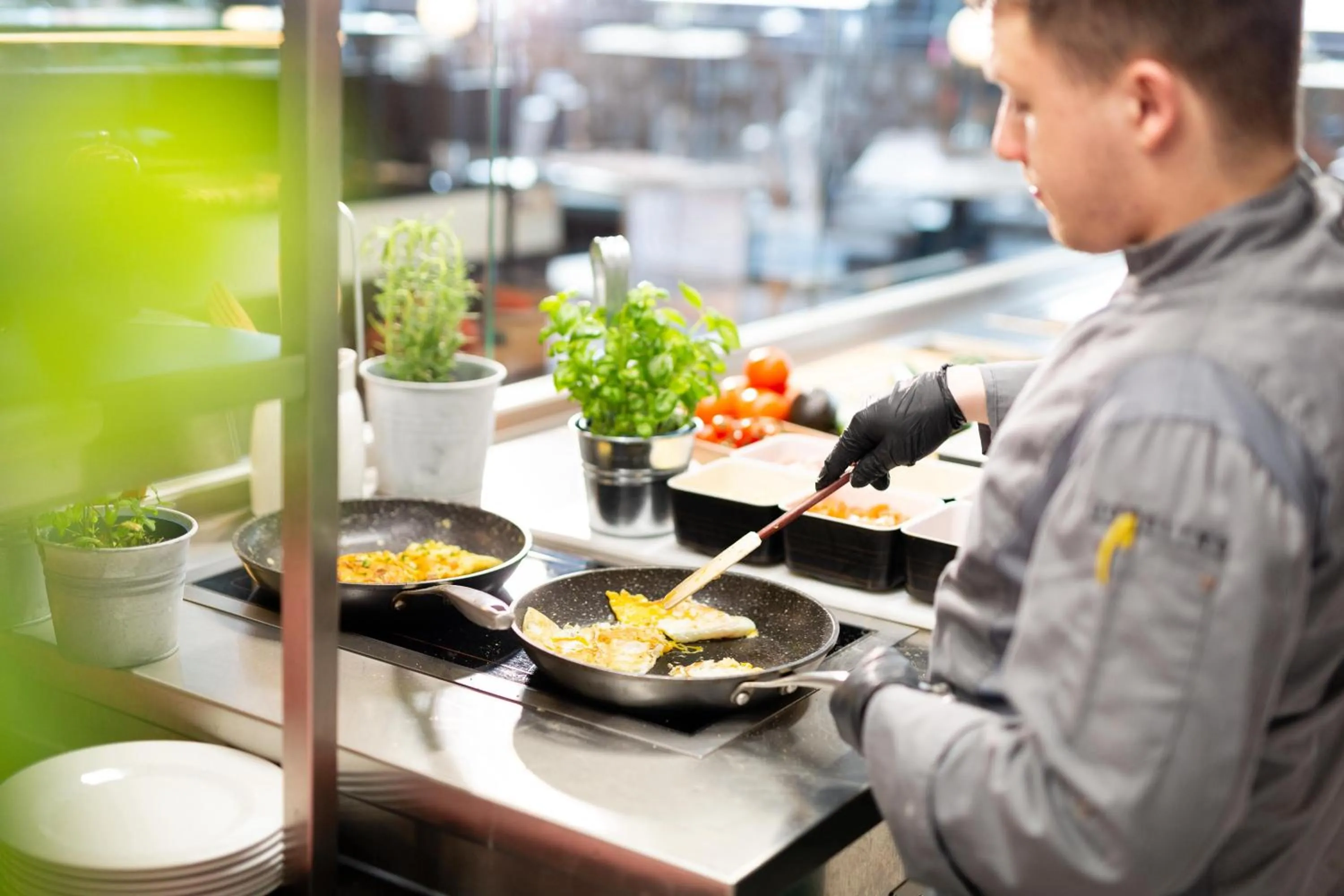 Restaurant/places to eat in Mercure Hotel MOA Berlin