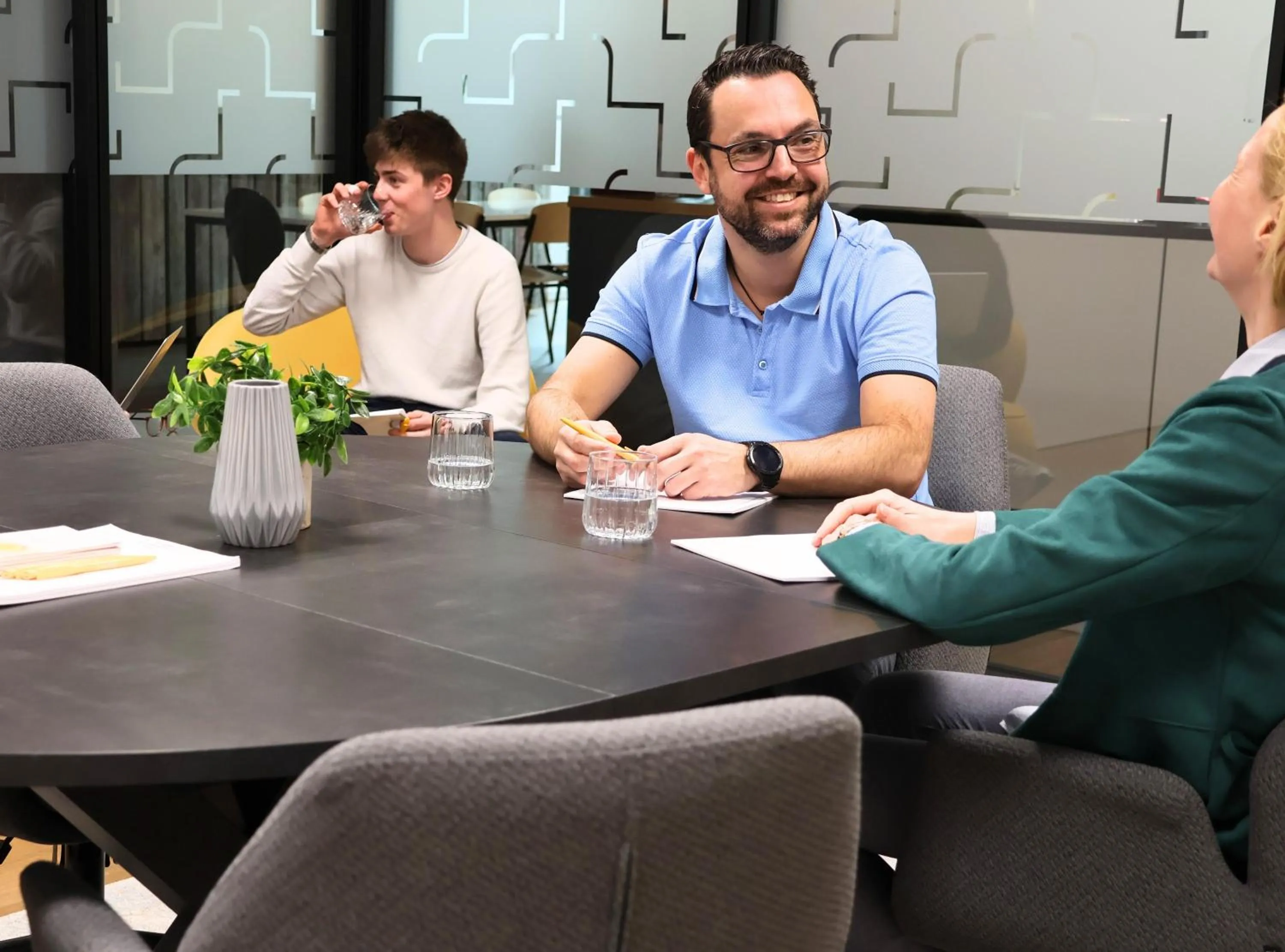 People in Mercure Hotel MOA Berlin