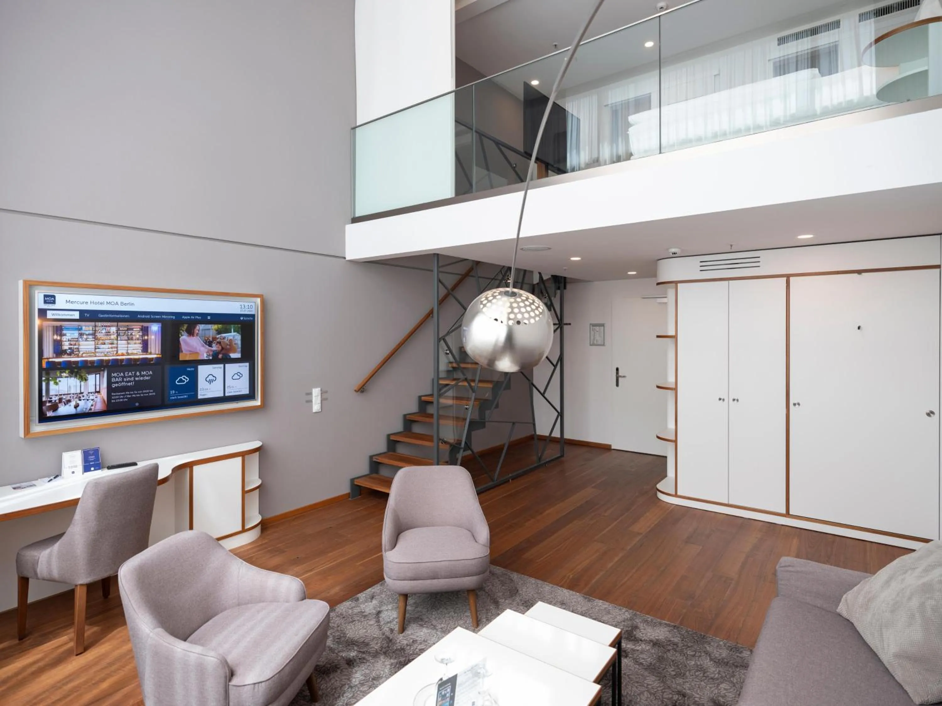 Photo of the whole room in Mercure Hotel MOA Berlin