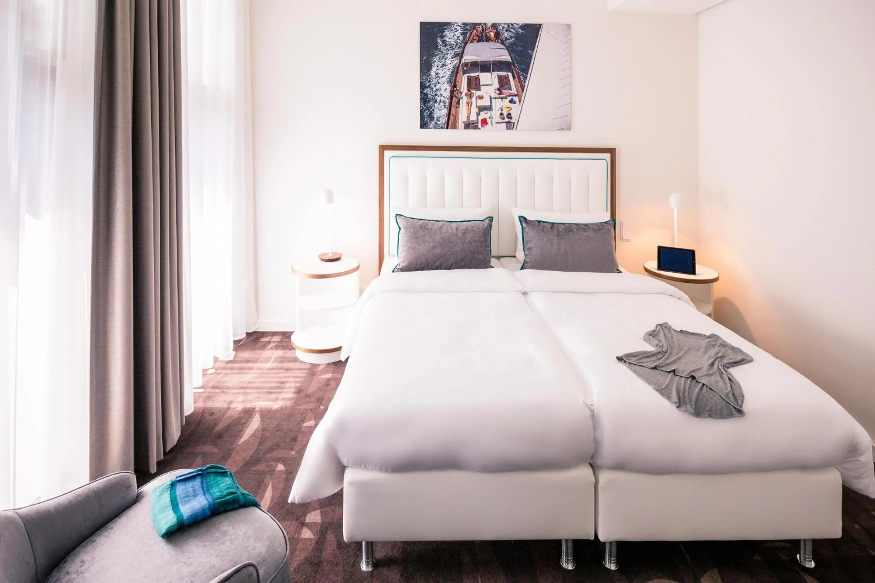 Photo of the whole room, Bed in Mercure Hotel MOA Berlin