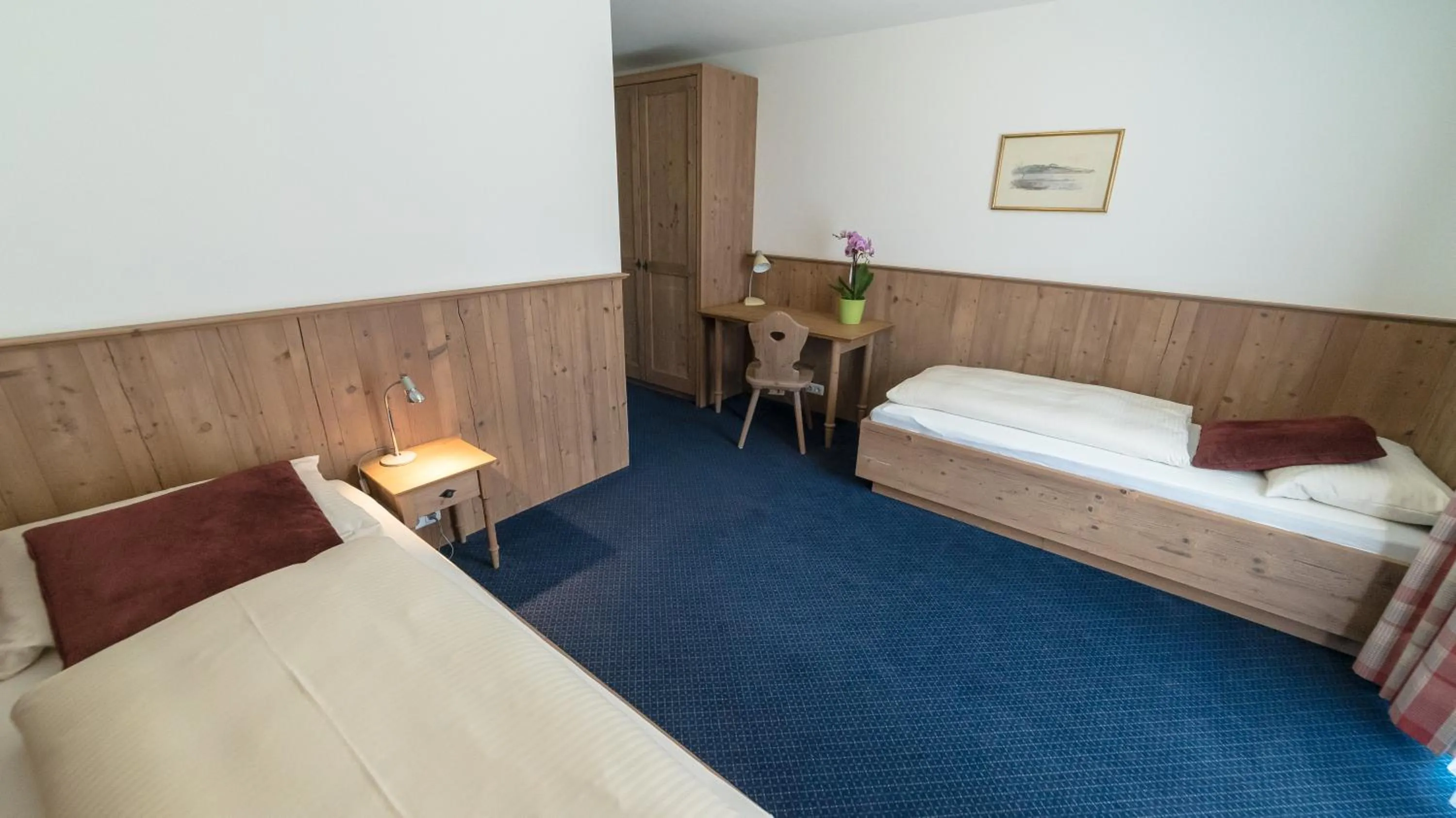 Bedroom, Bed in Hotel Lutter