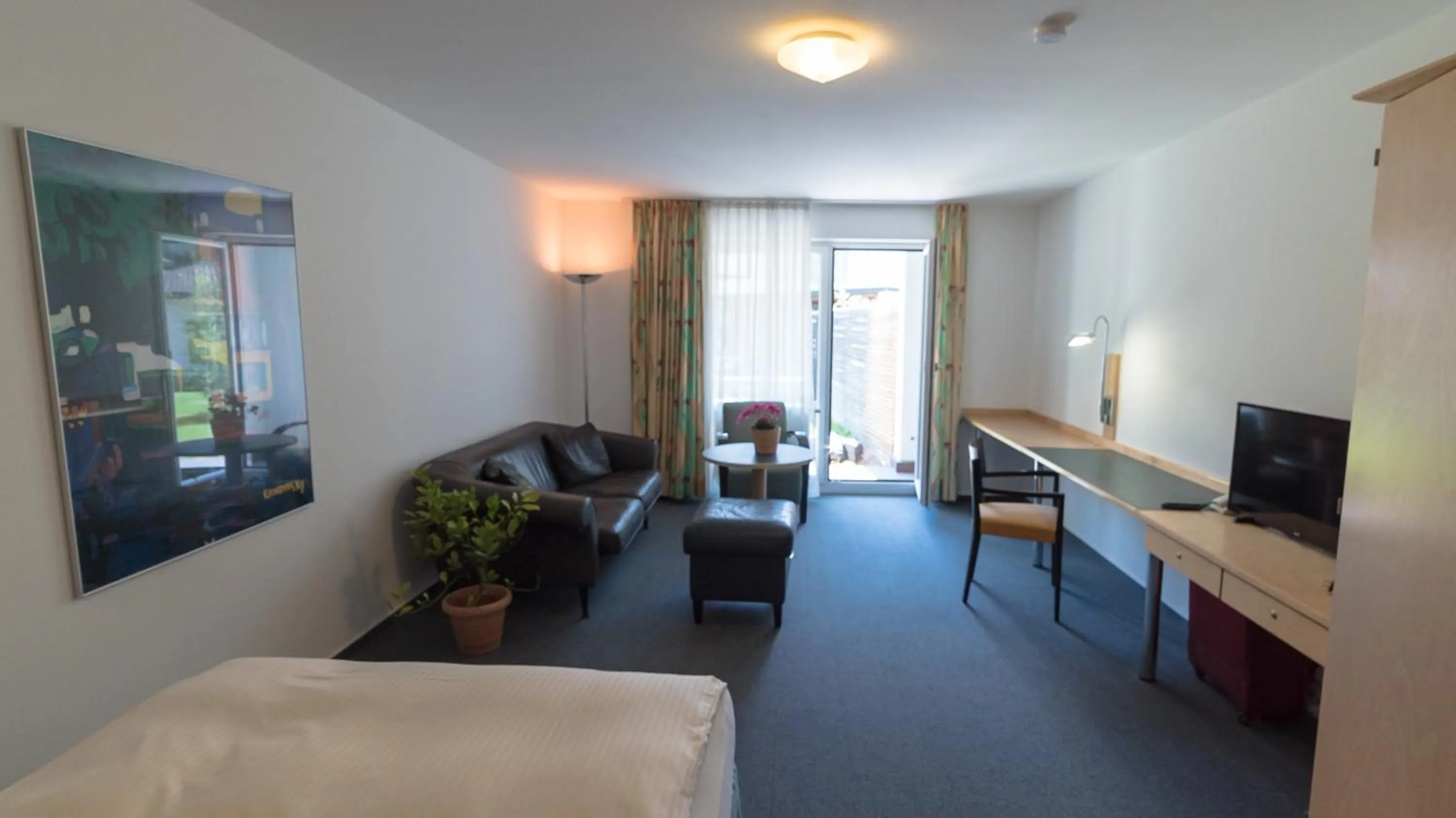 Photo of the whole room, Bed in Hotel Lutter