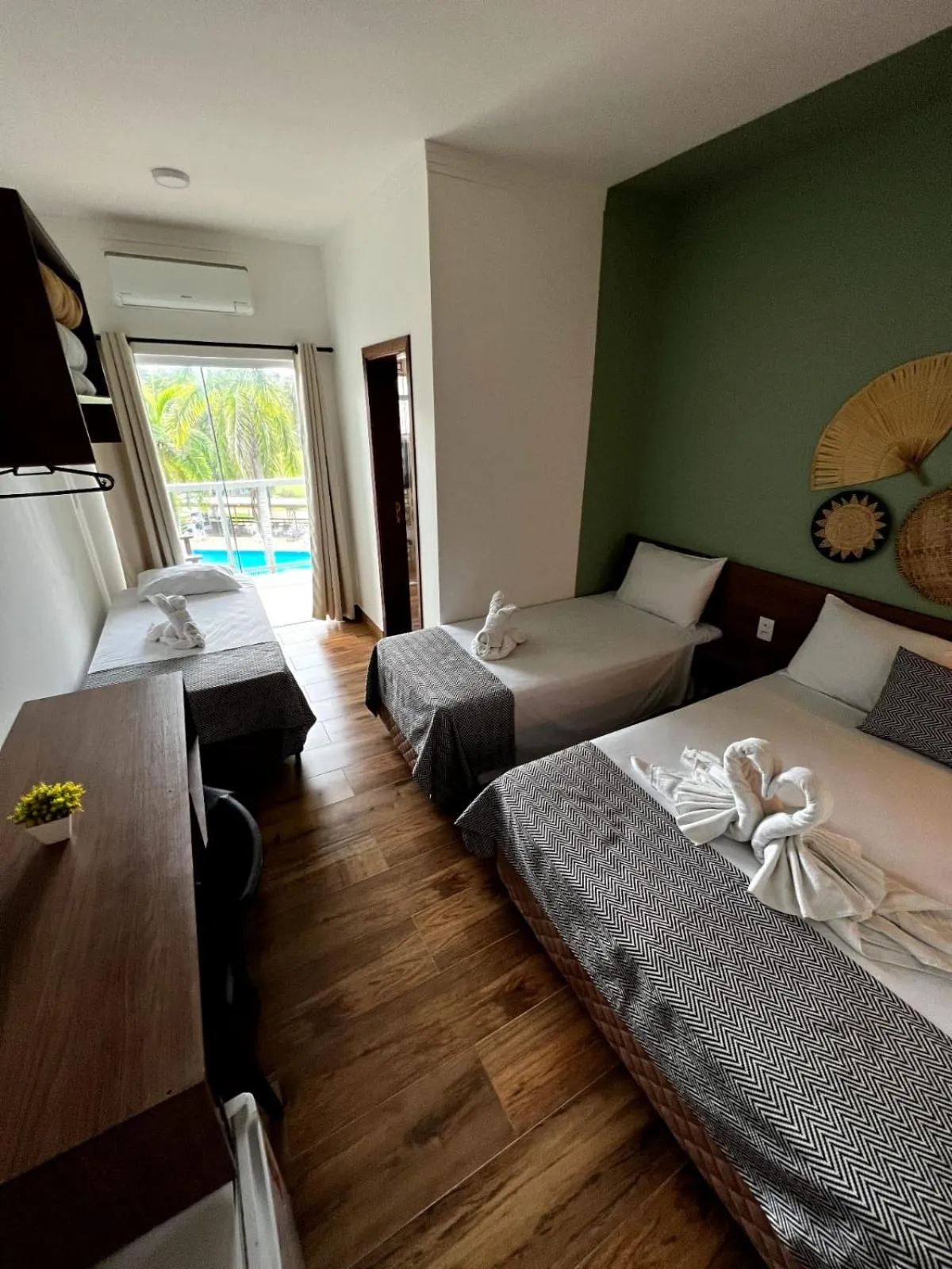 Photo of the whole room, Bed in Hotel Fazenda Vale da Cachoeira