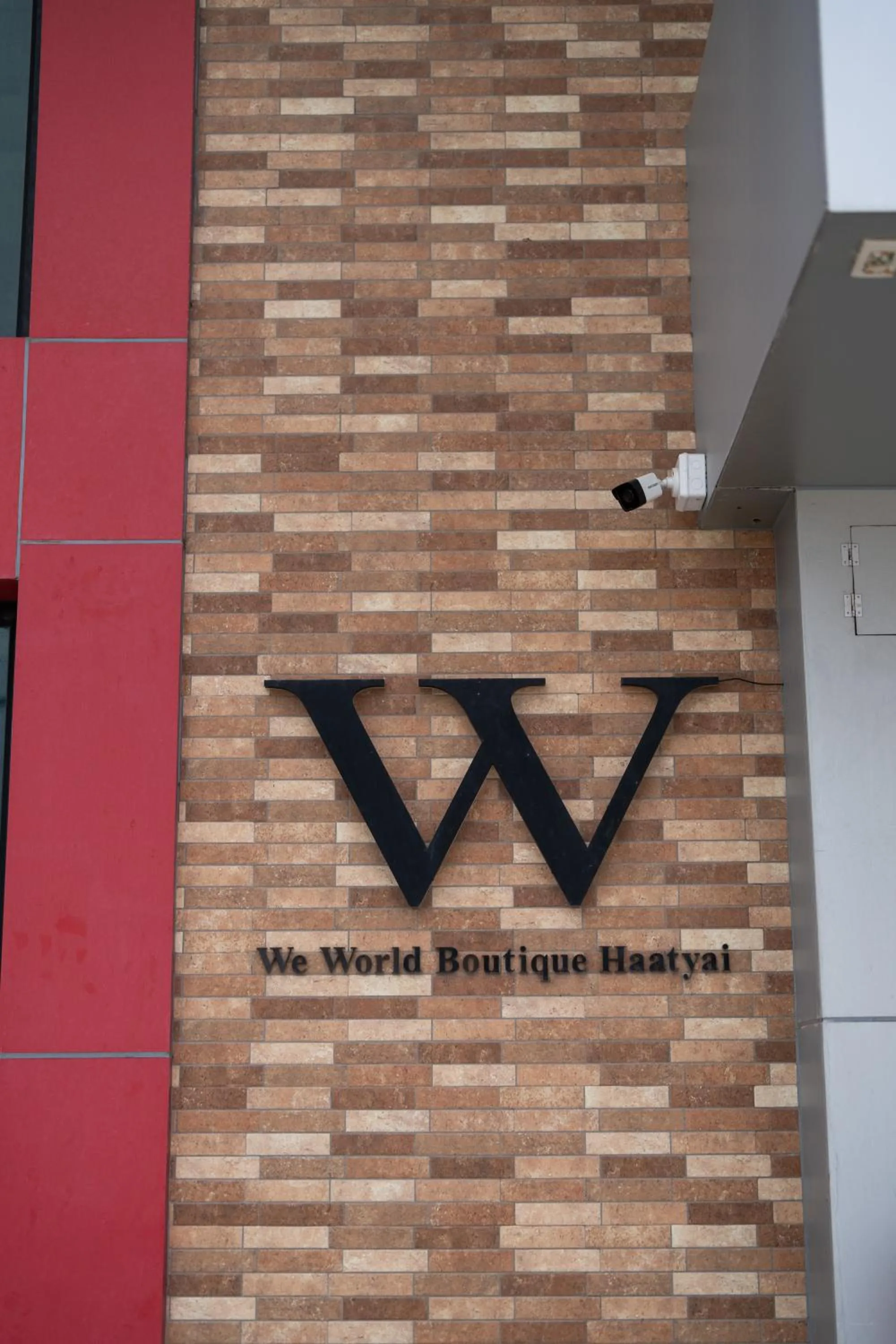 Property logo or sign in We World Boutique Haatyai