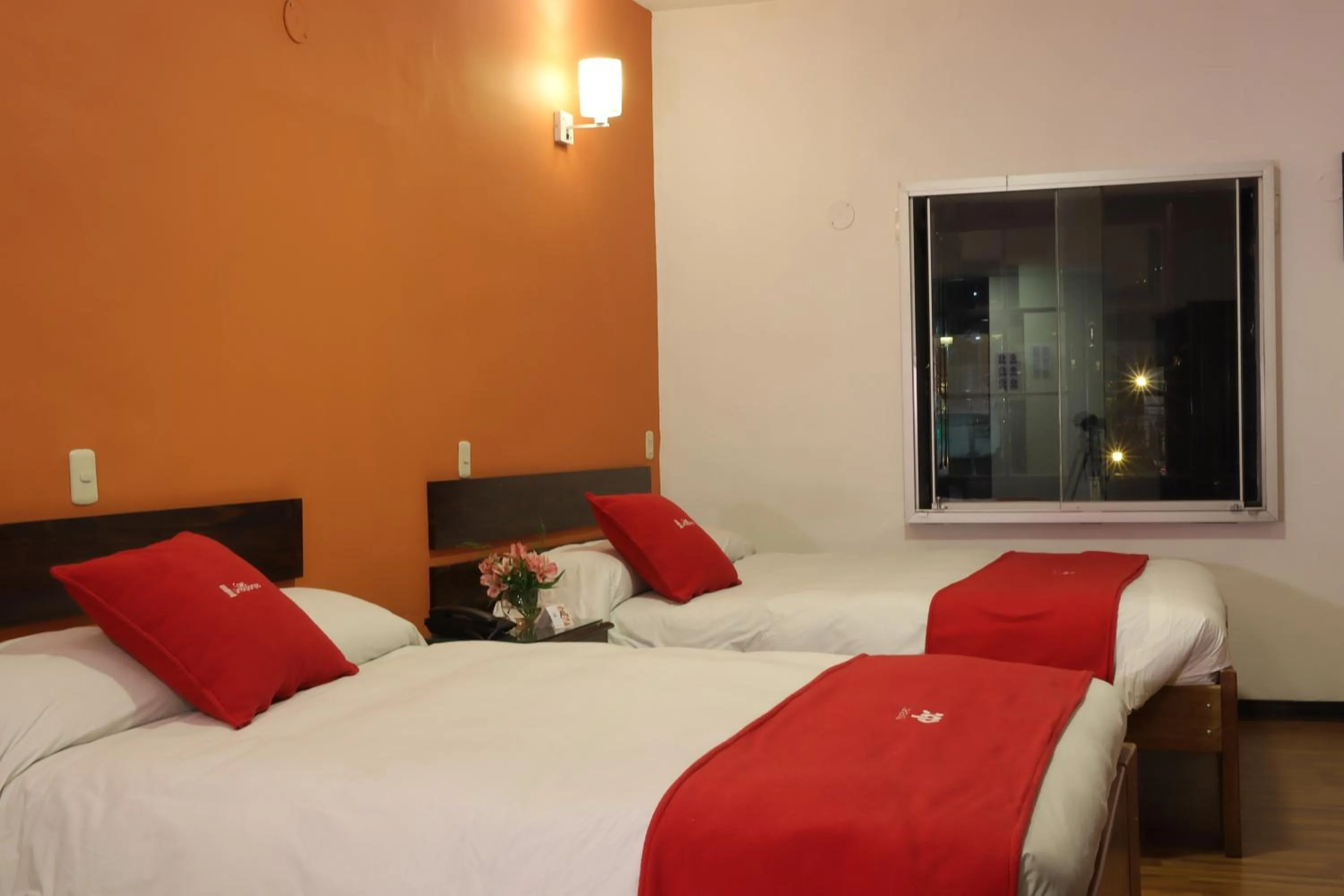 Bed in Hotel Limacpampa