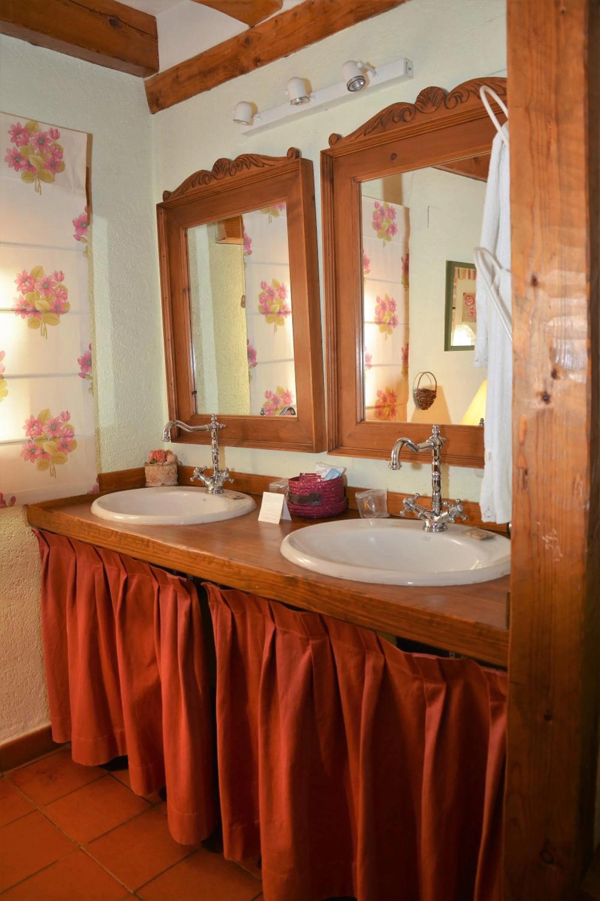 Bathroom in Apartamentos Lobiche