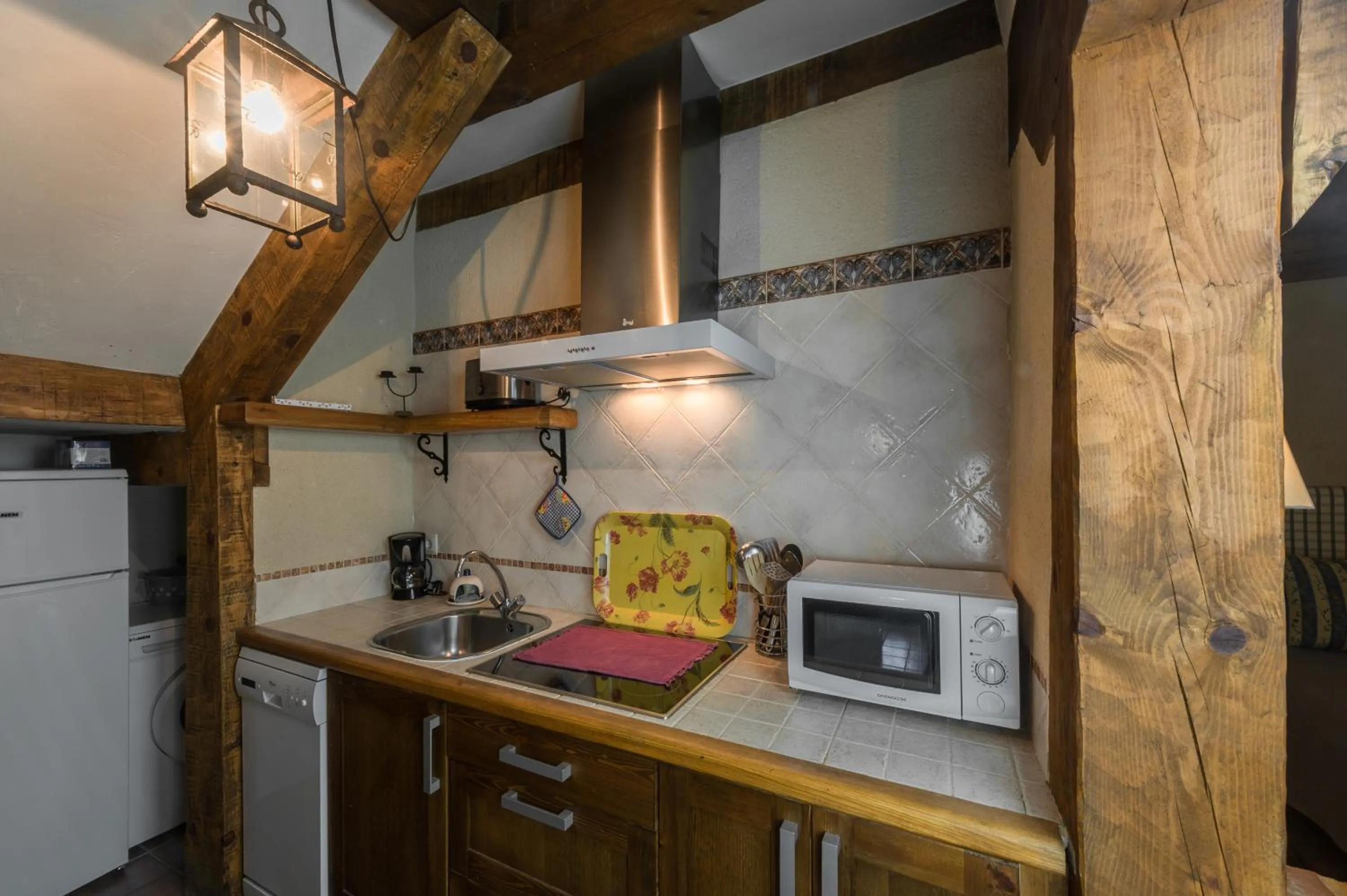 Kitchen or kitchenette in Apartamentos Lobiche