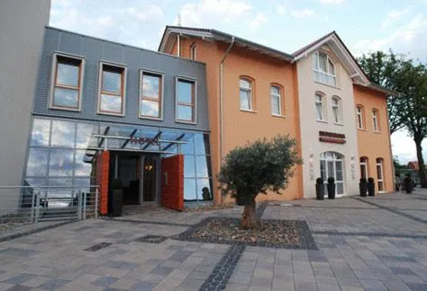 Facade/entrance in AKZENT Hotel Altenberge
