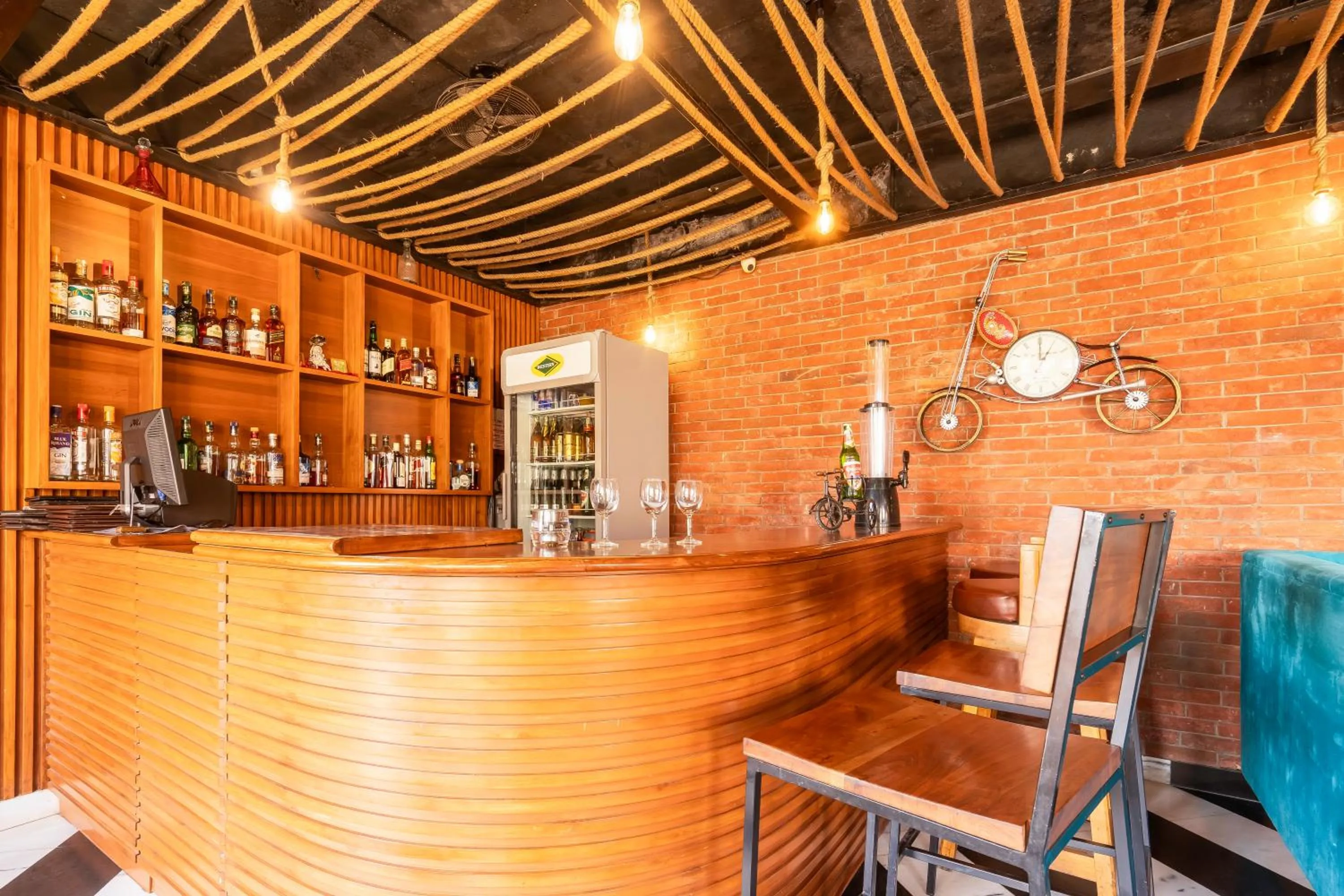 Lounge or bar in Hotel Chandrawati Palace