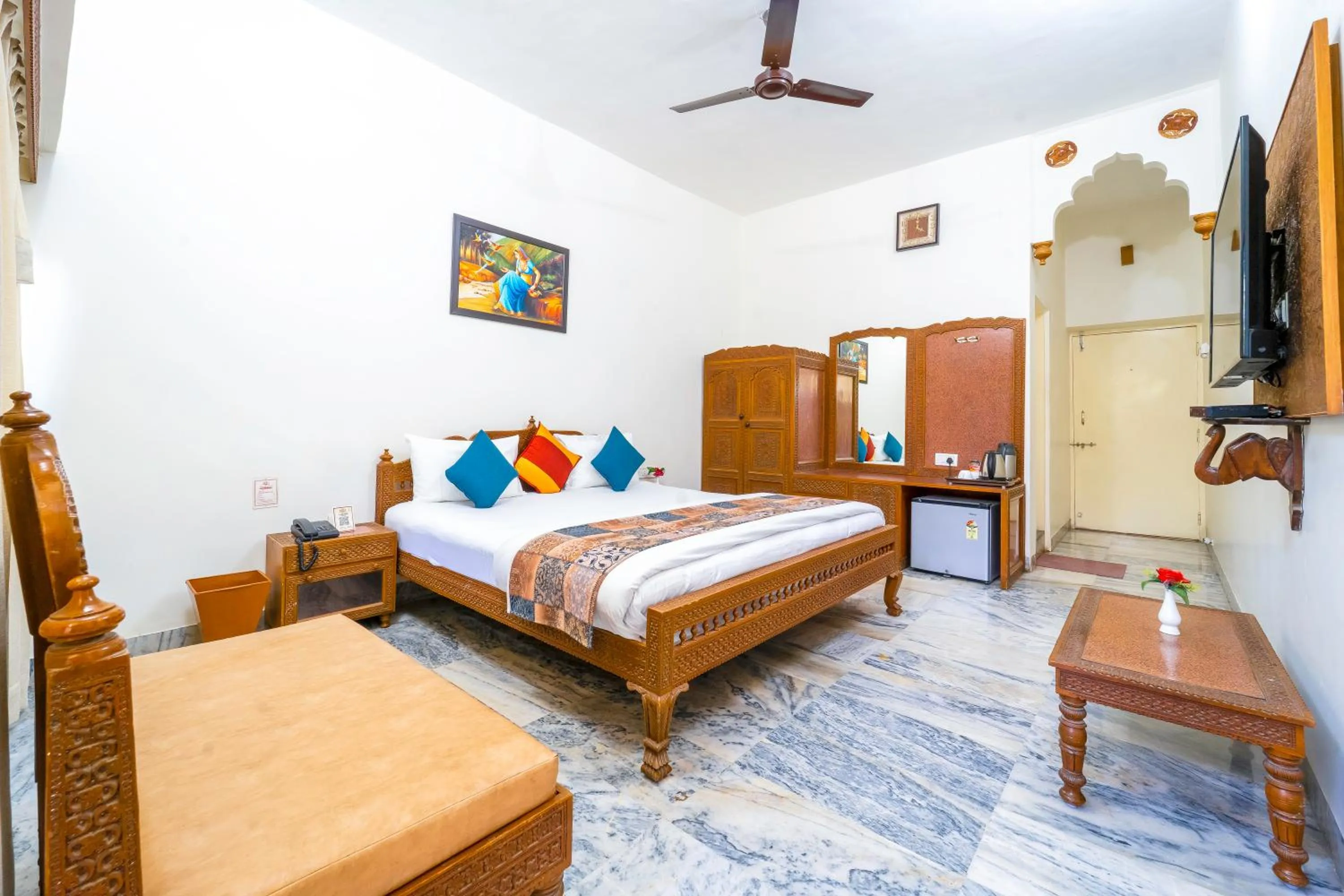 Bedroom, Bed in Hotel Chandrawati Palace