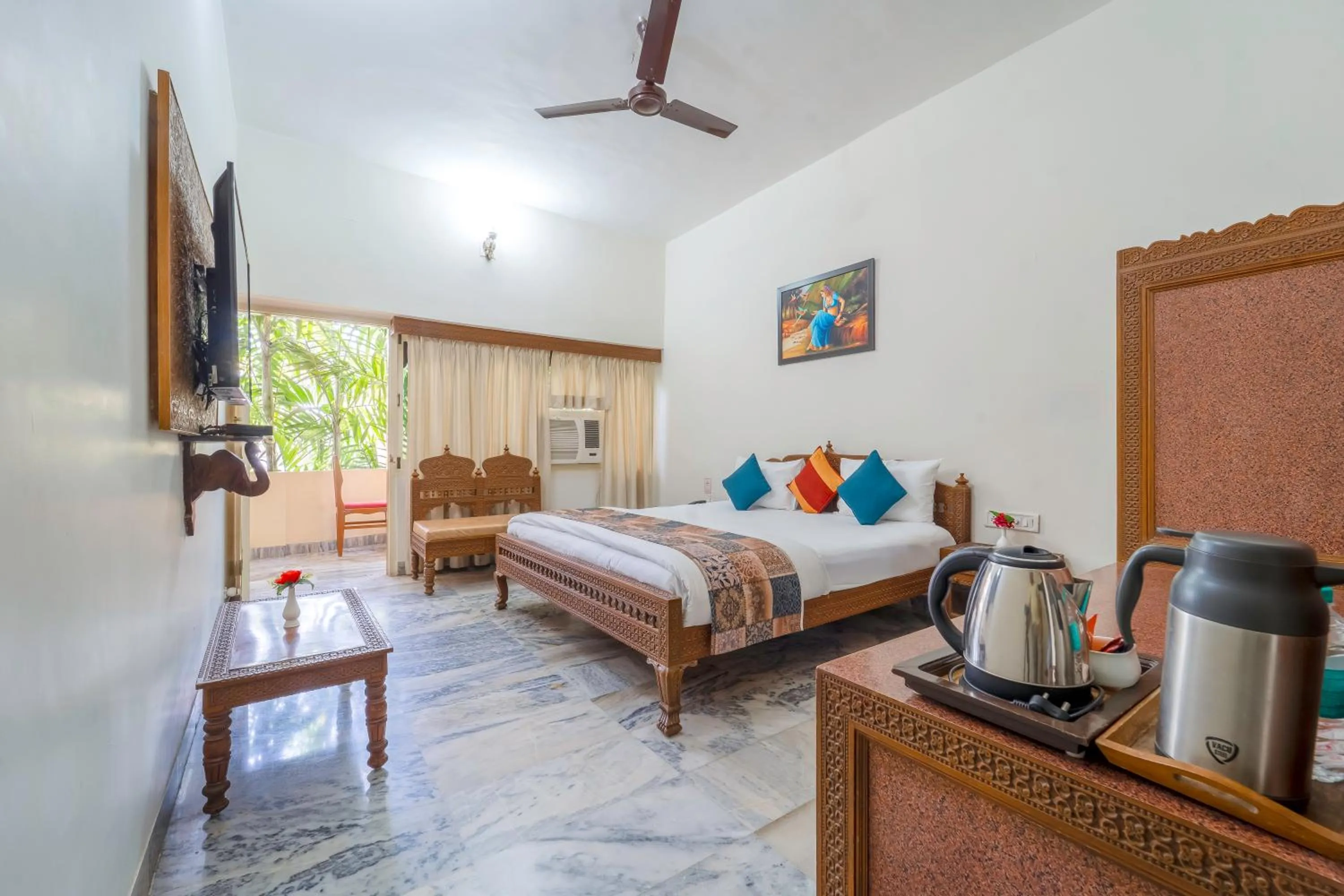 Bedroom, Bed in Hotel Chandrawati Palace