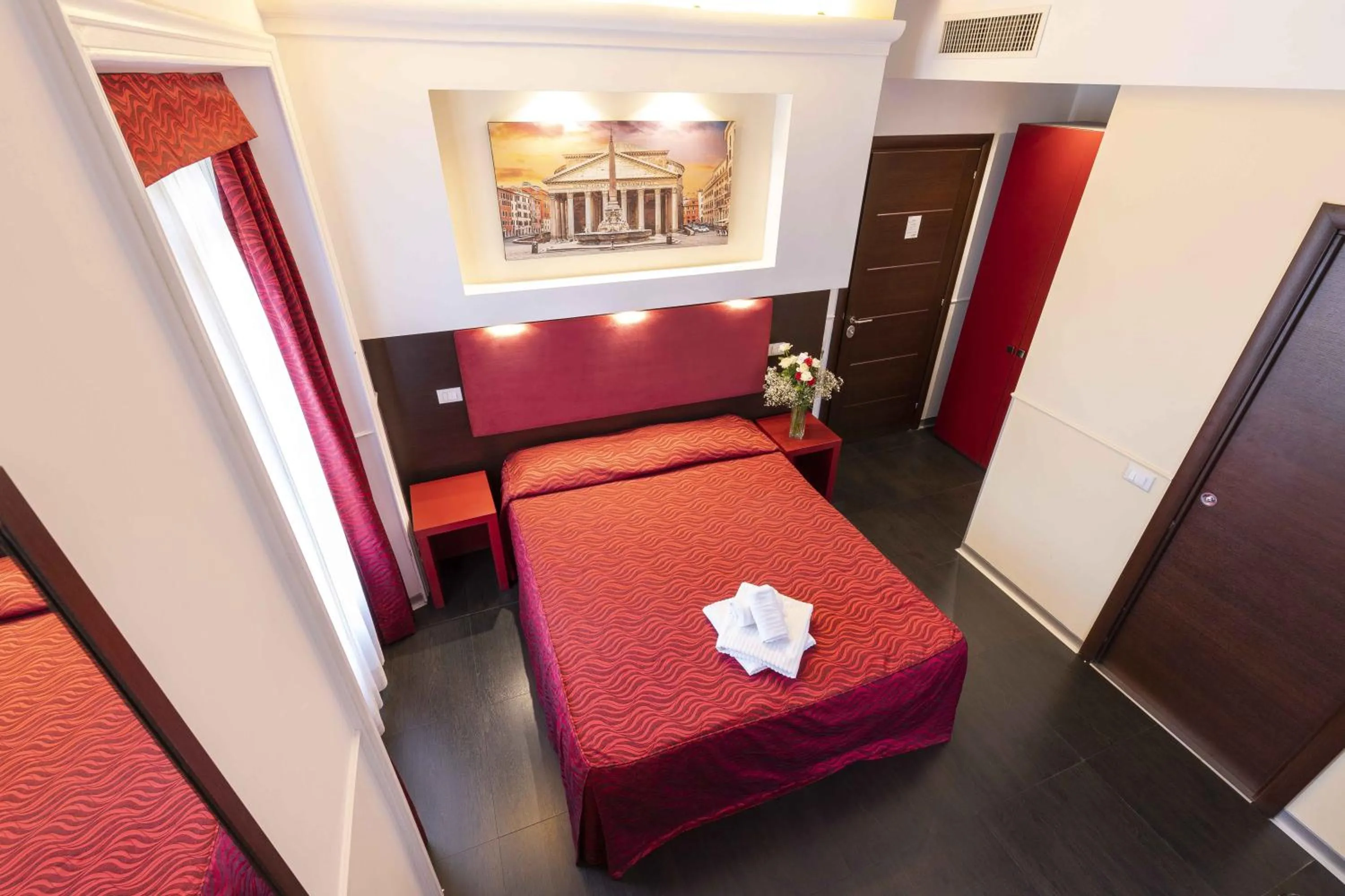 Photo of the whole room, Bed in Imperial Suite Guest House