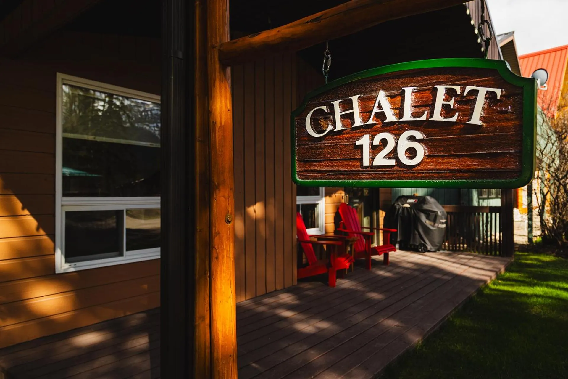 Property building in Overlander Mountain Lodge