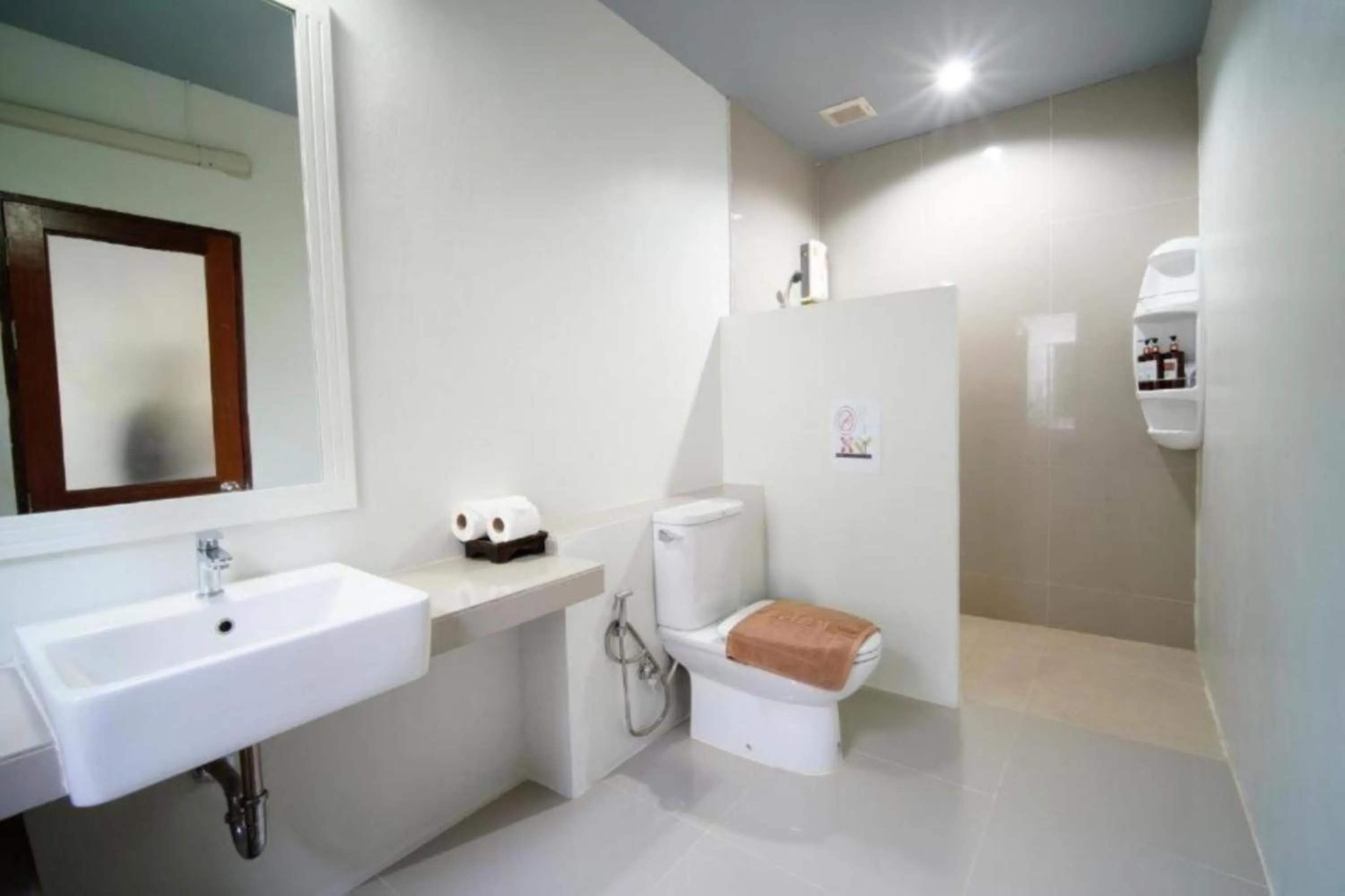 Shower in Villa Cha-Cha Salad Beach Koh Phangan