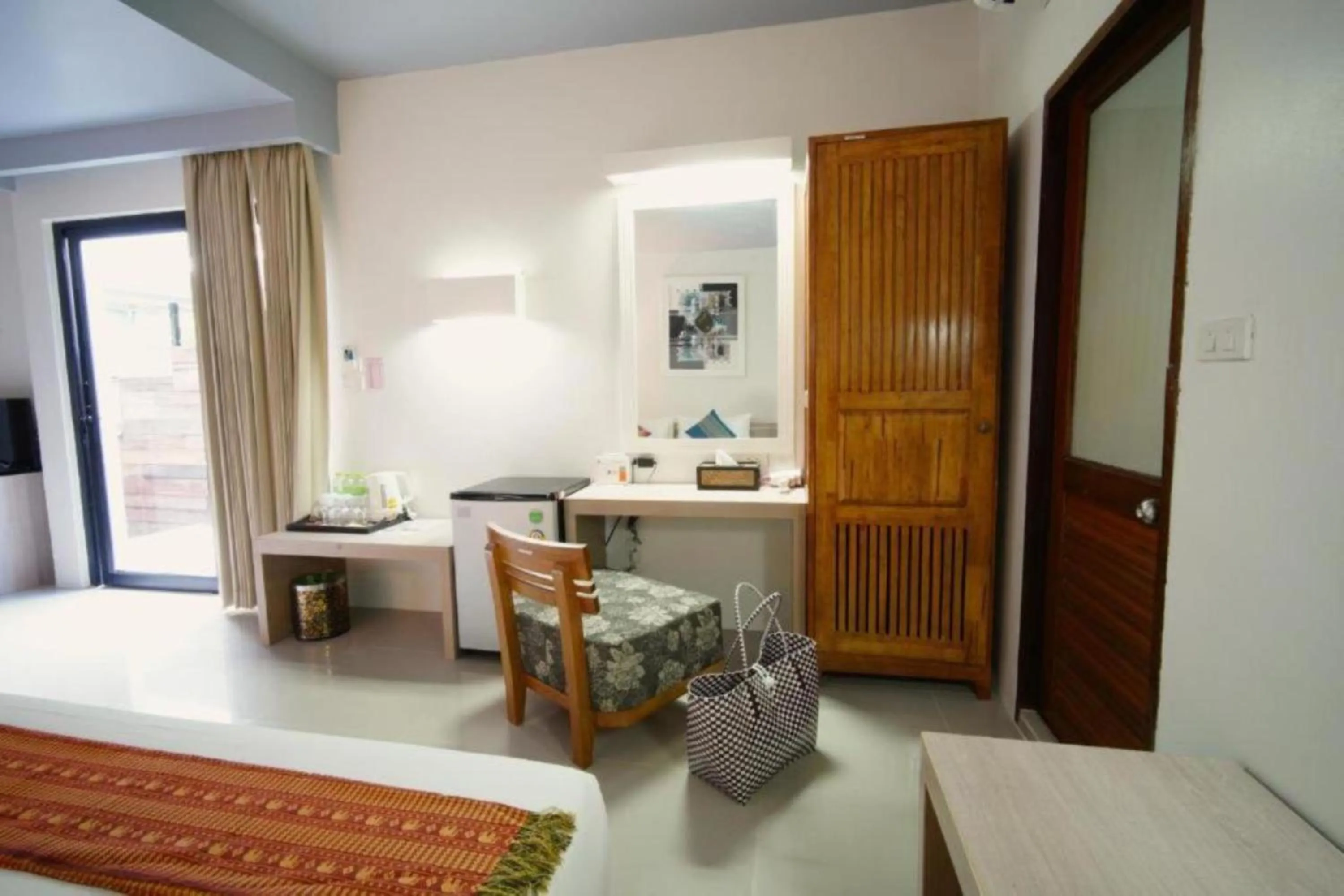 Seating area, Bed in Villa Cha-Cha Salad Beach Koh Phangan