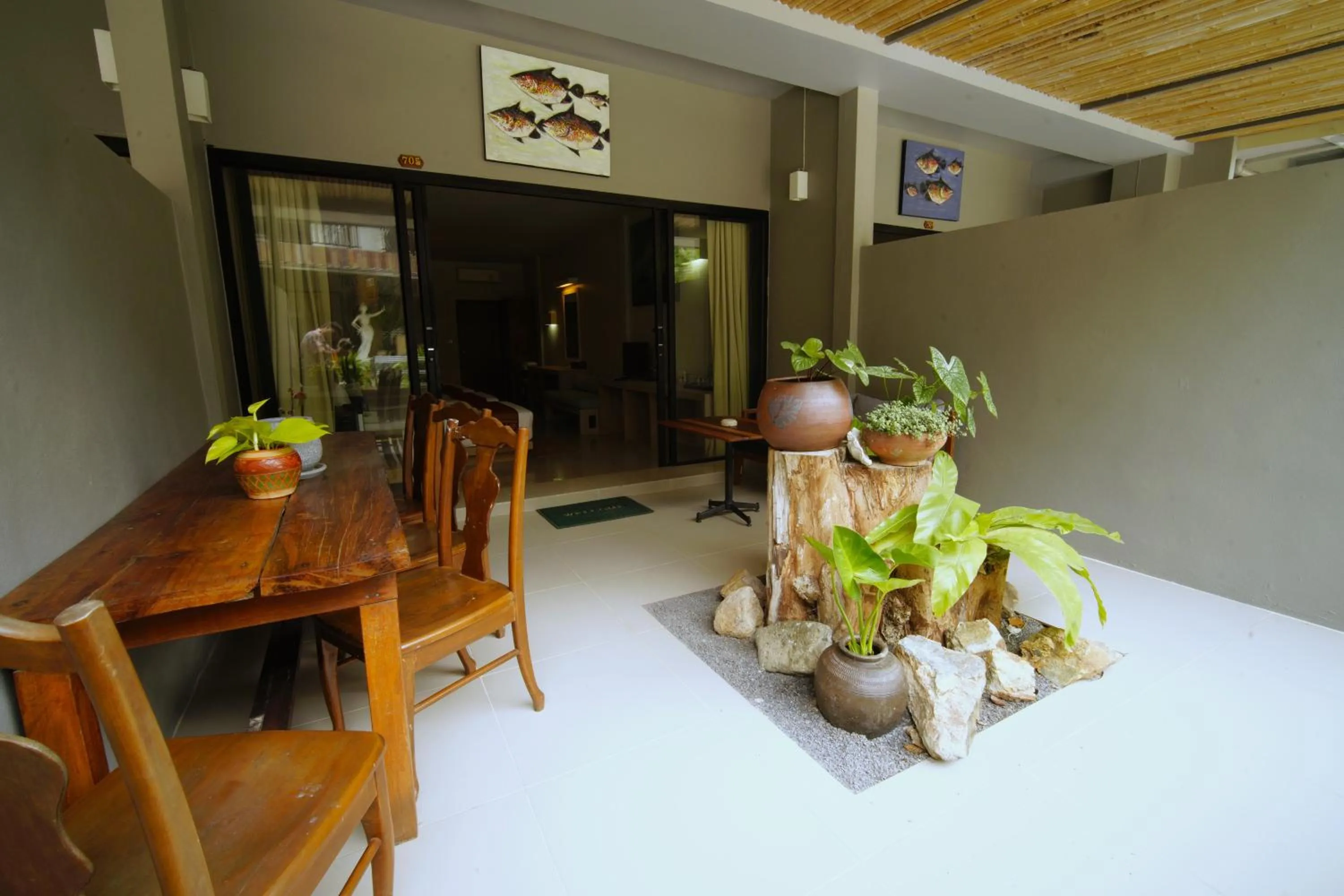 Seating area in Villa Cha-Cha Salad Beach Koh Phangan