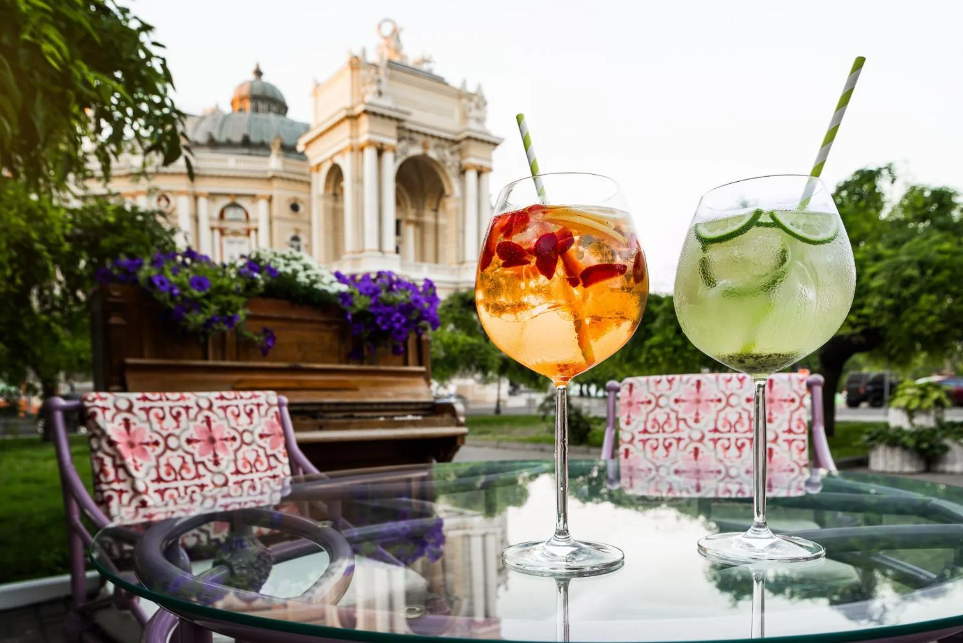 Restaurant/places to eat in Mozart Hotel