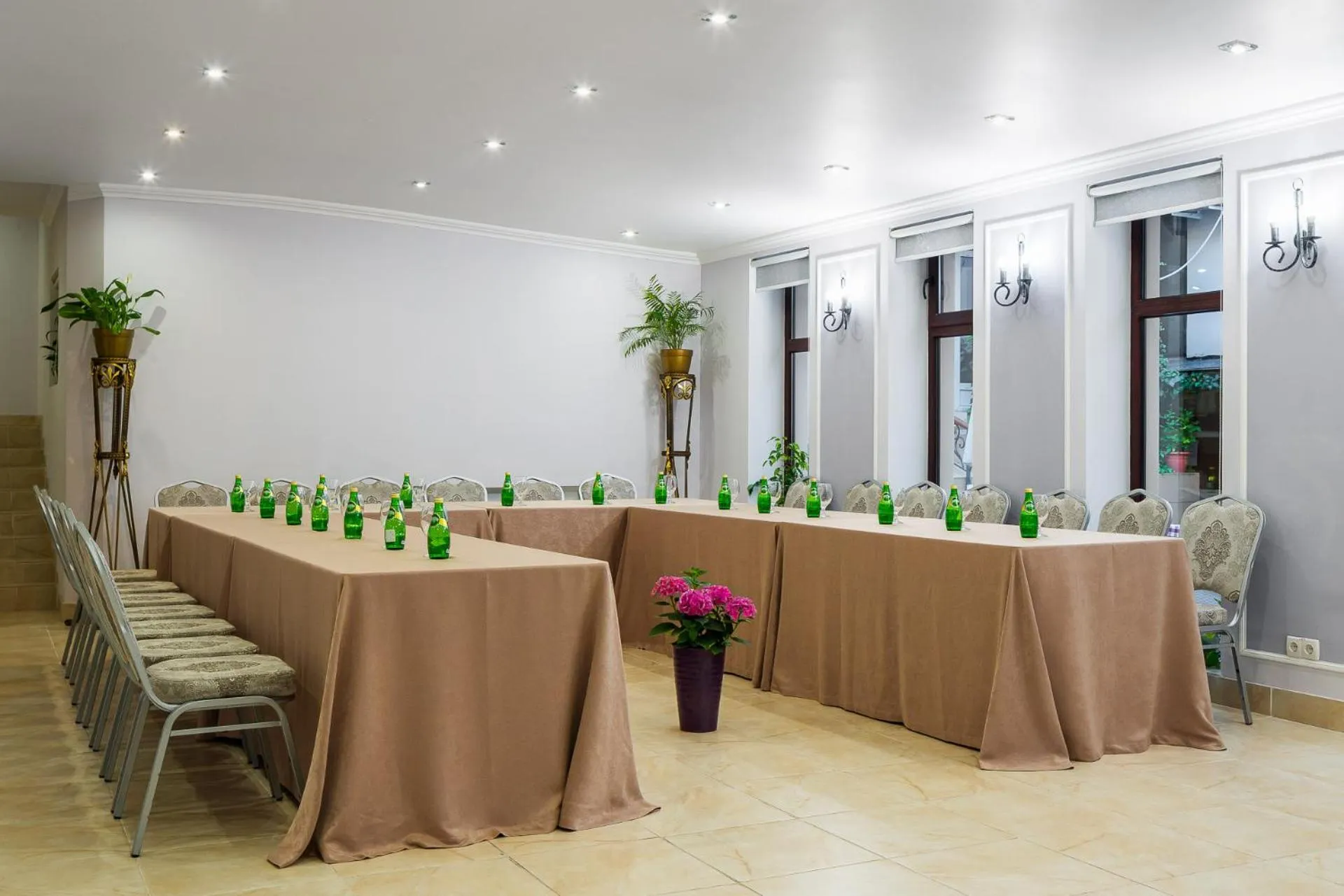Banquet/Function facilities in Mozart Hotel