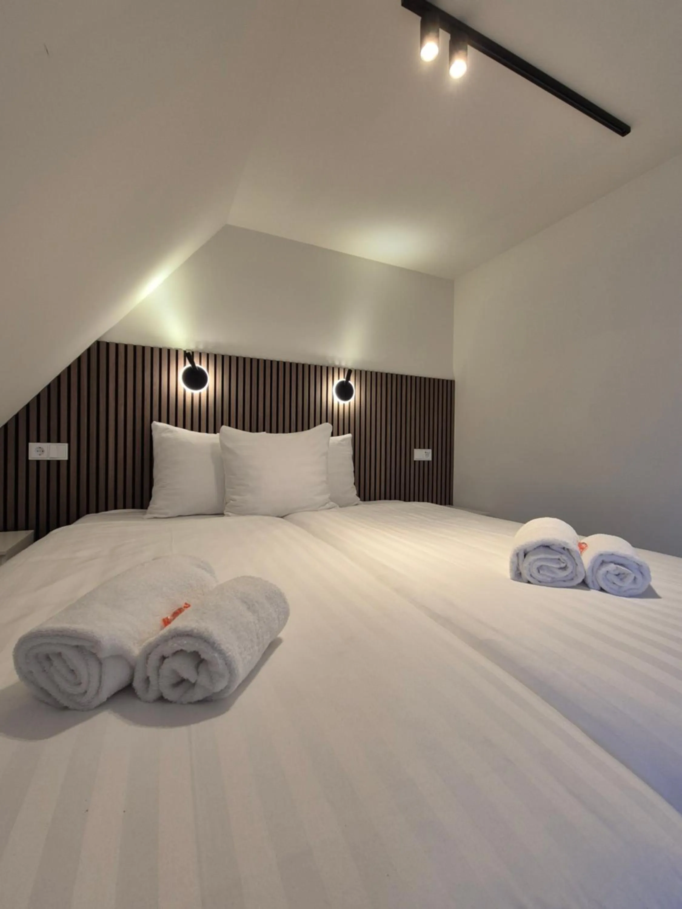 towels, Bed in Hotel Den Burg