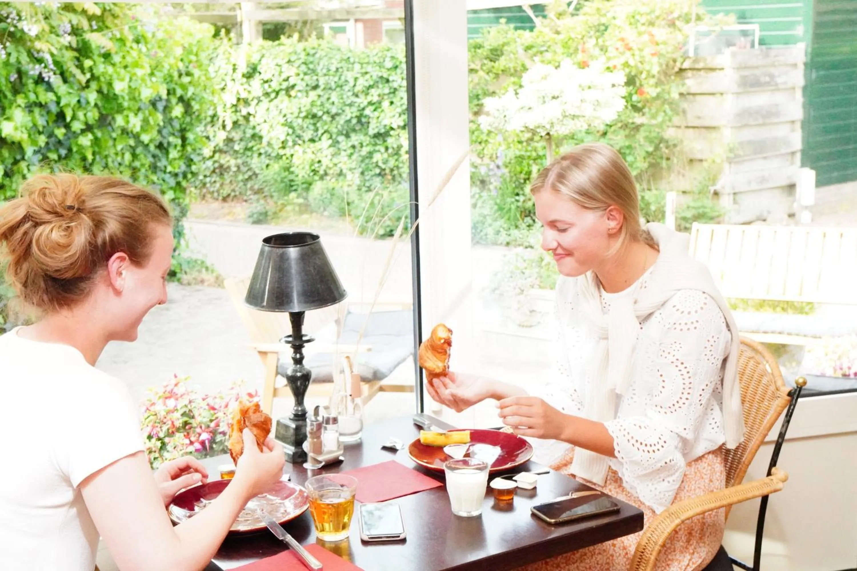 People in Hotel Den Burg