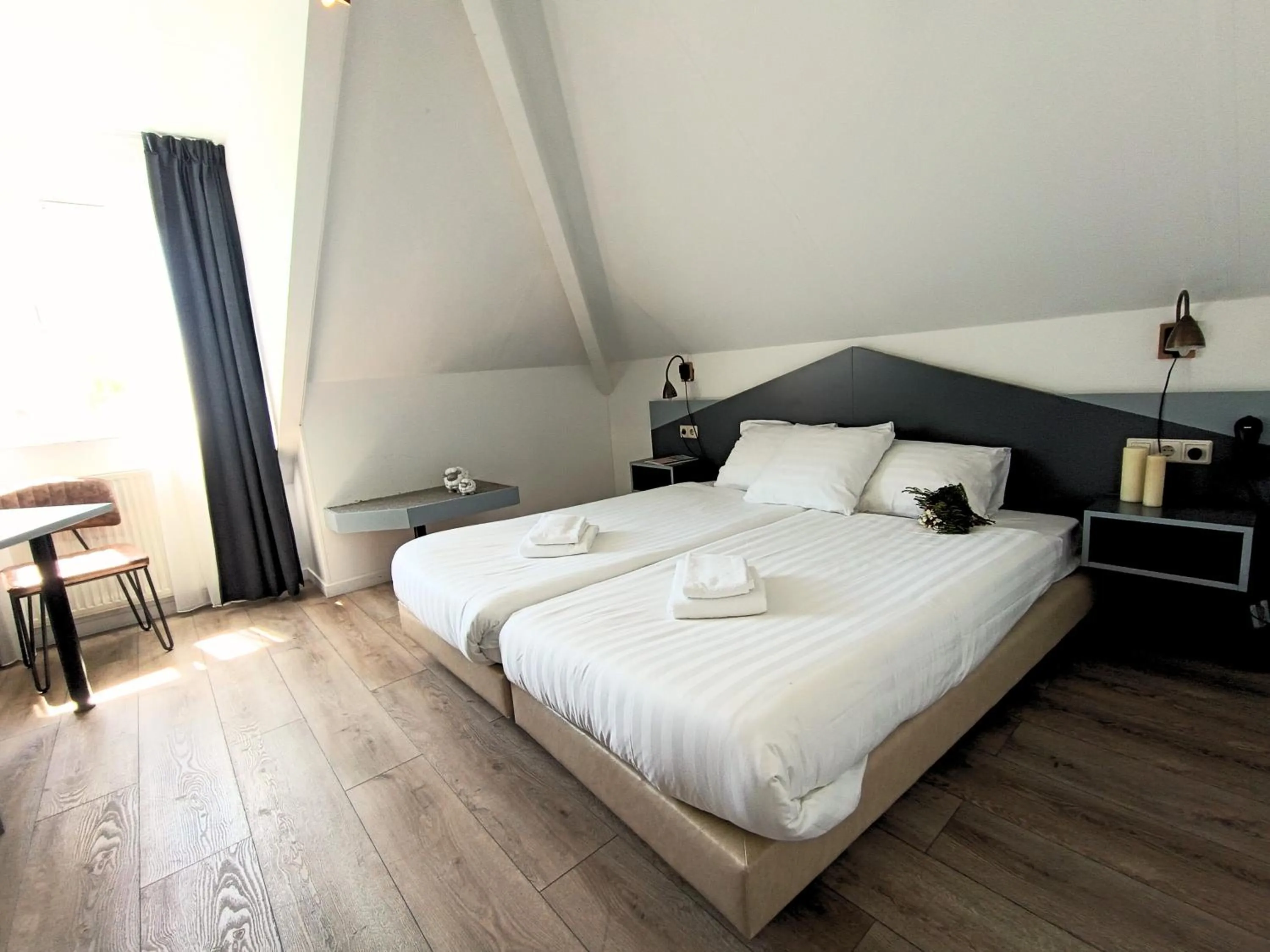 Bedroom, Bed in Hotel Den Burg