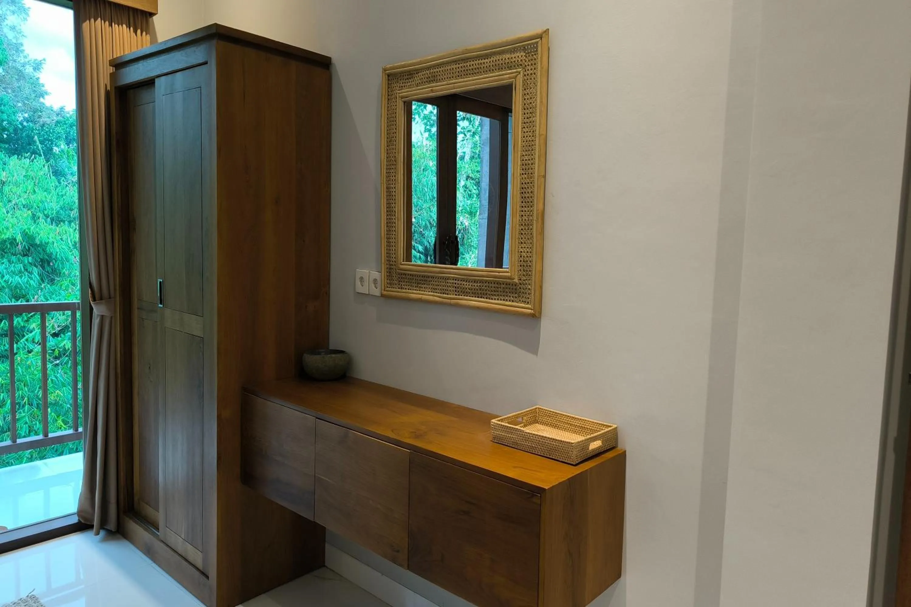 wardrobe in Bhuana Shanti Homestay Ubud