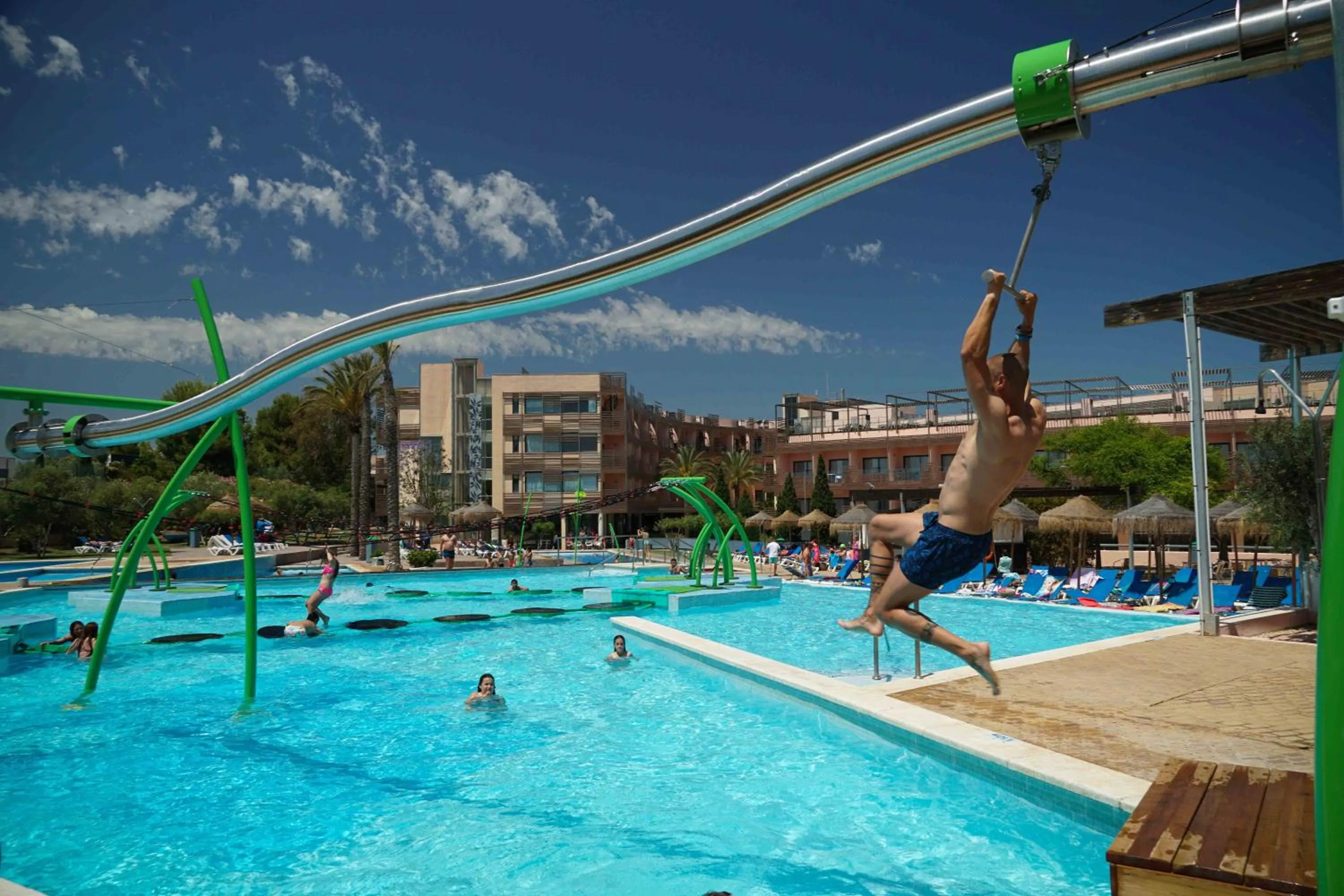 Aqua park in Ohtels Les Oliveres