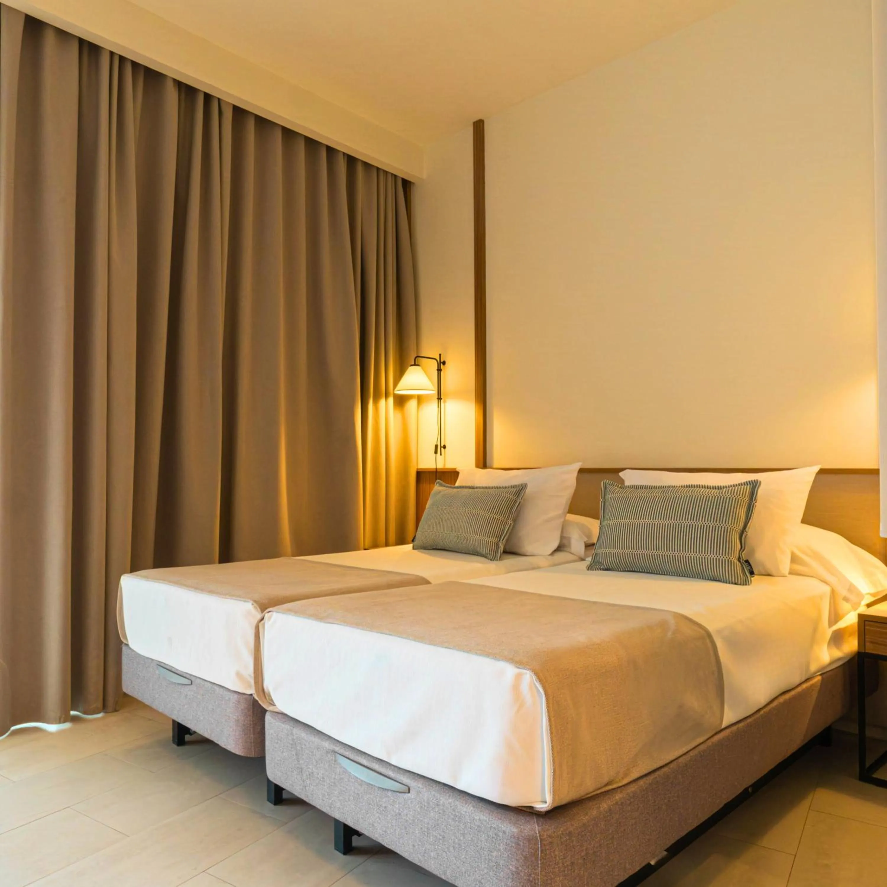 Bed in Ohtels Les Oliveres