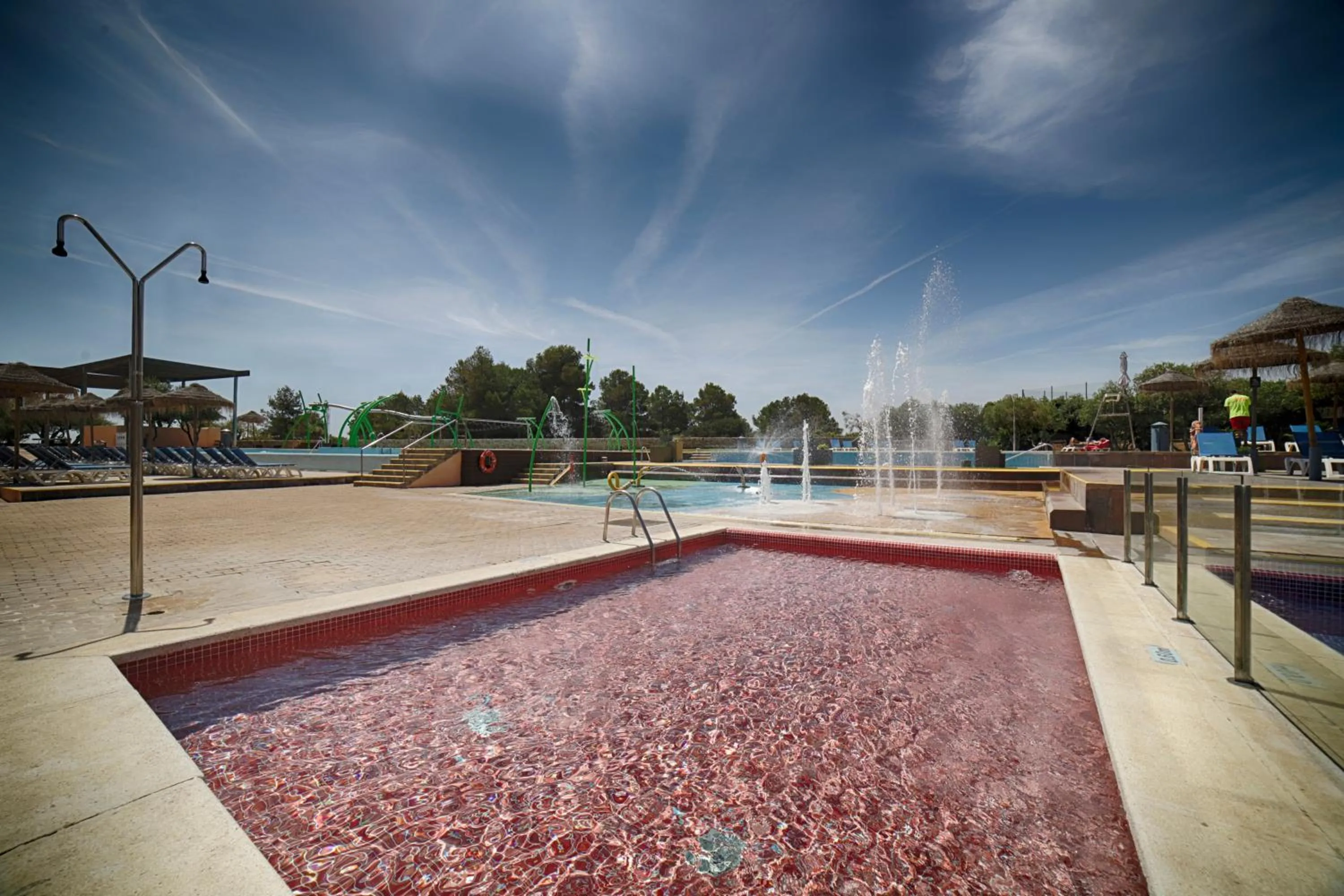 Swimming pool in Ohtels Les Oliveres