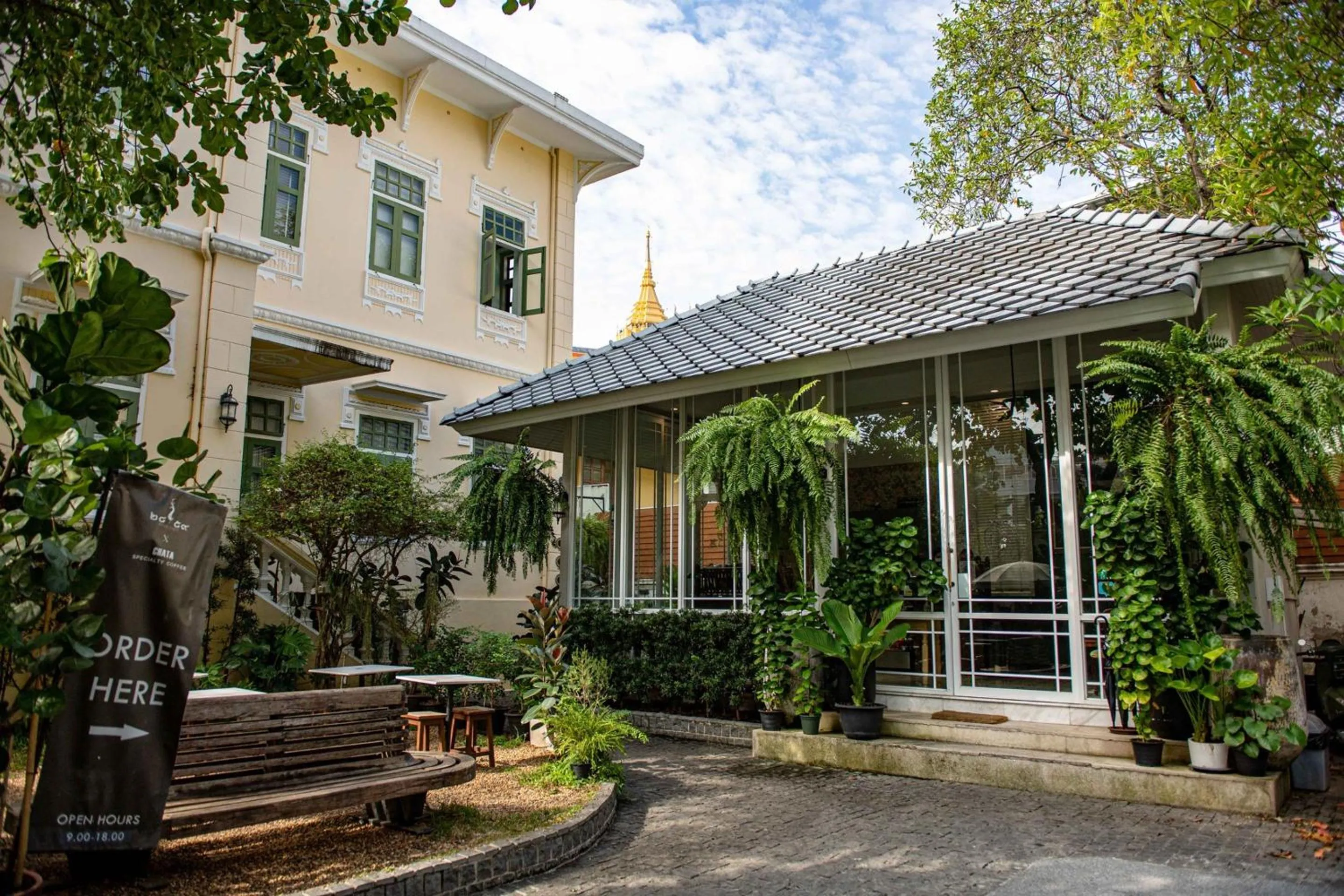 Property building in Baan 2459 Heritage House