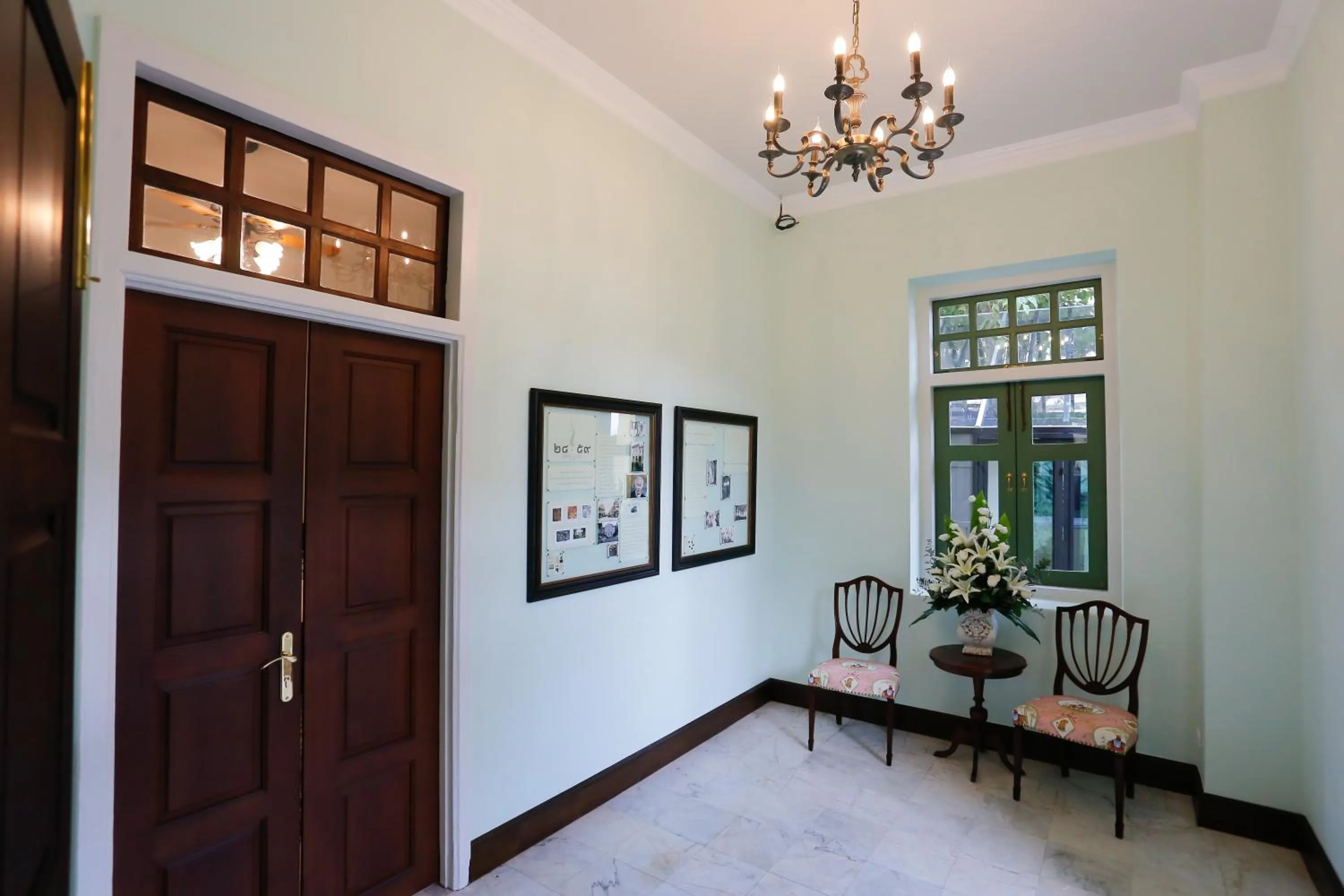 Decorative detail in Baan 2459 Heritage House