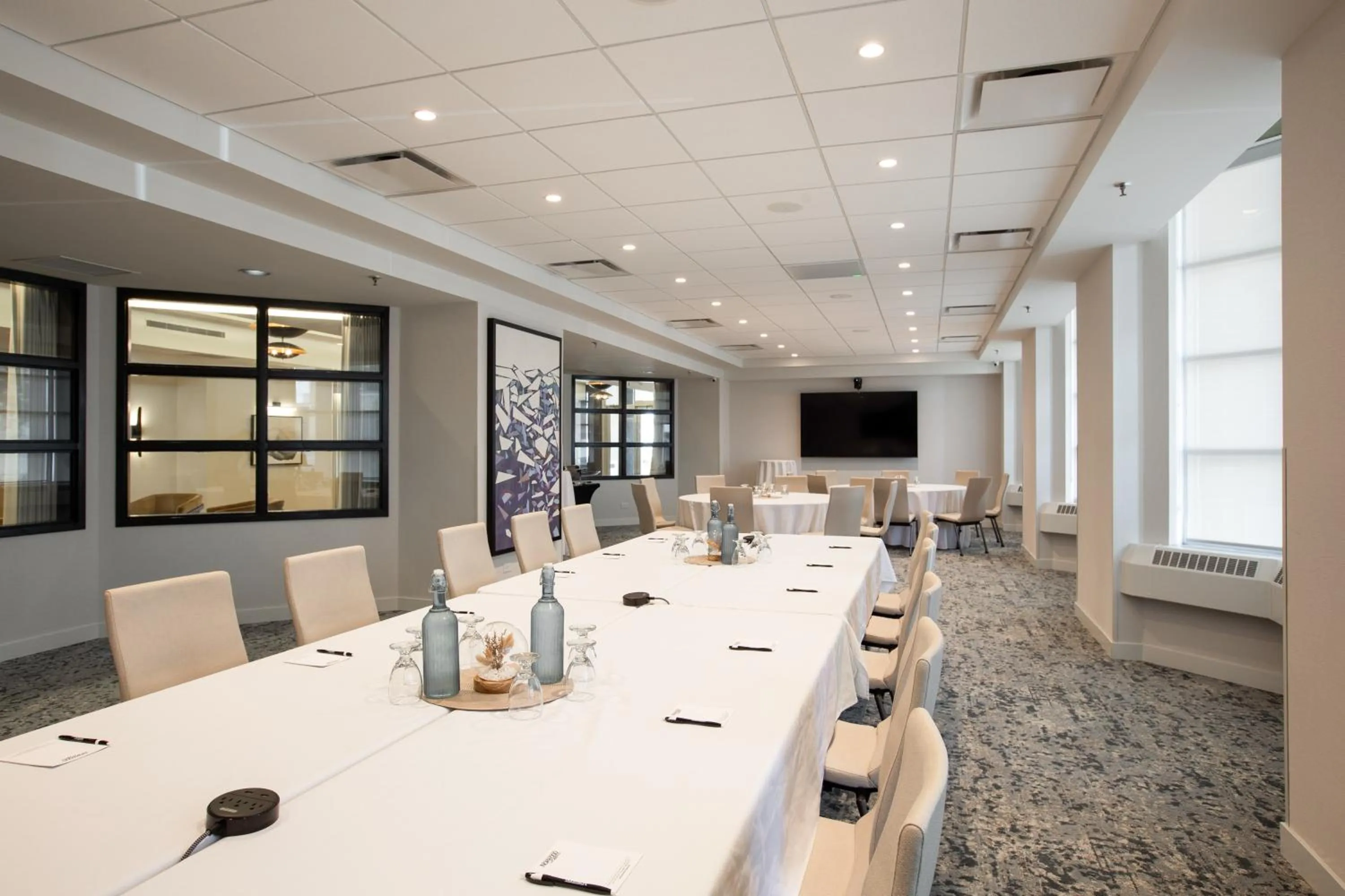 Meeting/conference room in Norwood Hotel