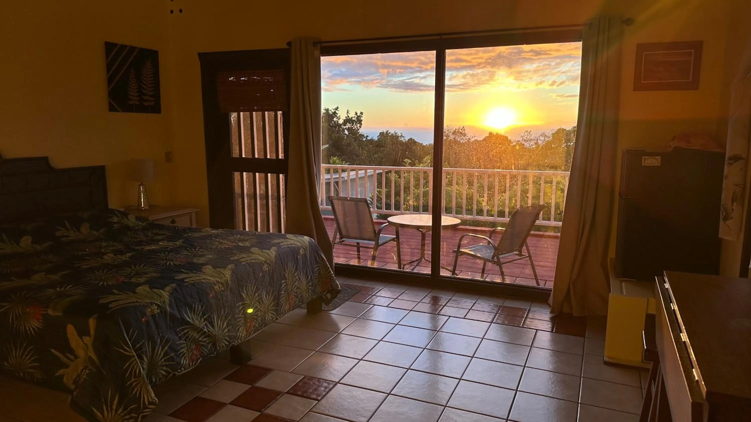 View (from property/room), Bed in Coffee Garden