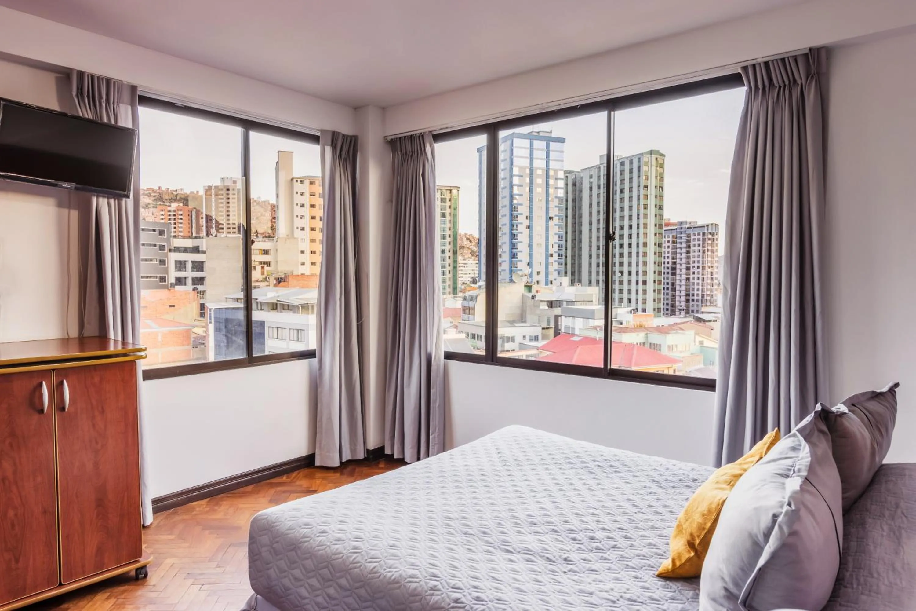 View (from property/room), Bed in Elegance Hotel