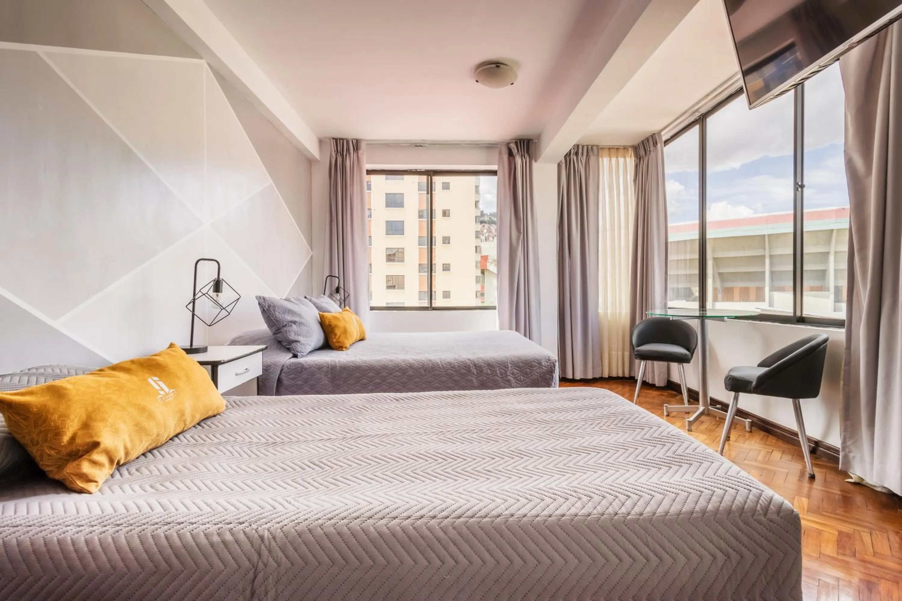 Photo of the whole room, Bed in Elegance Hotel