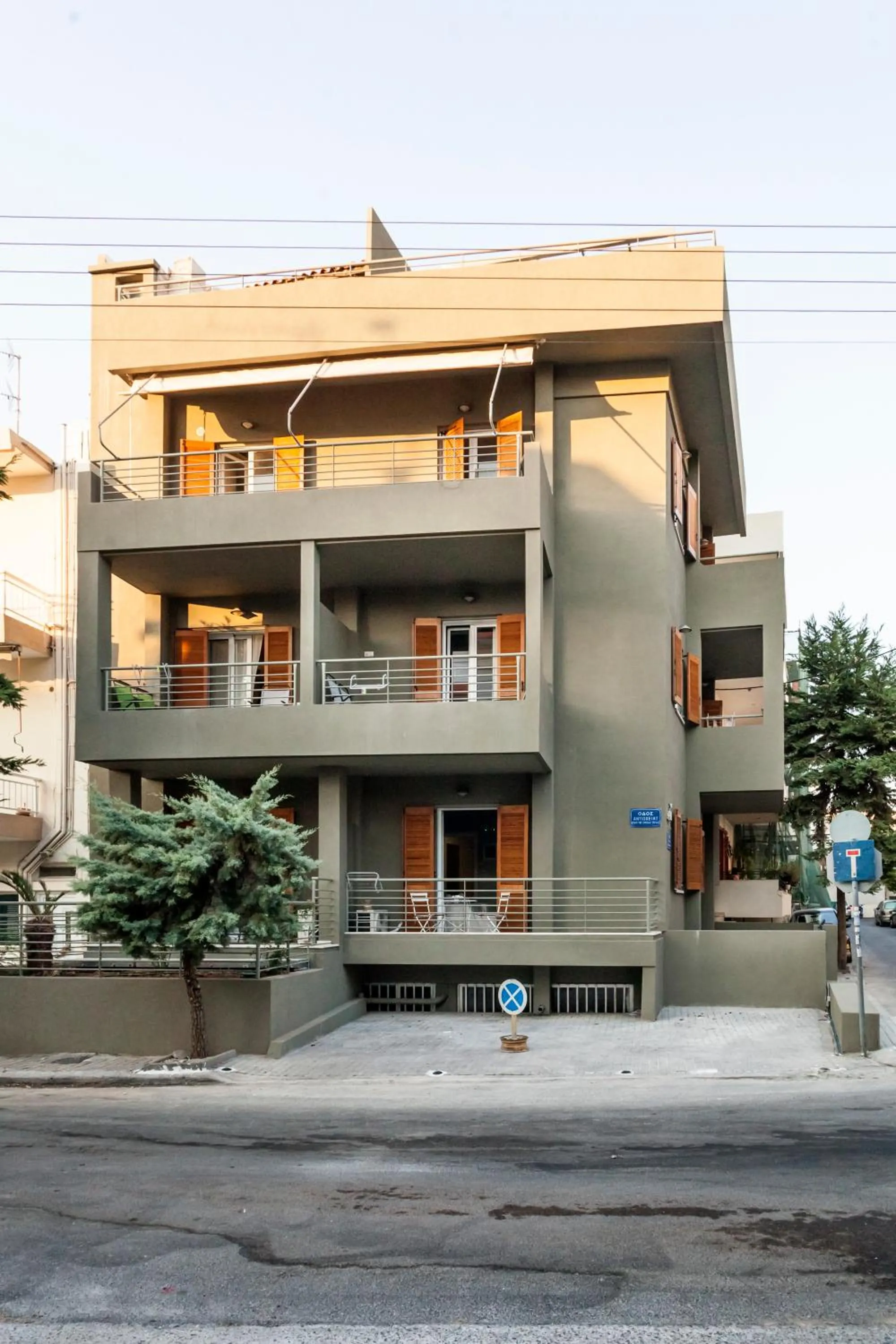 Candia Studios & Rooms