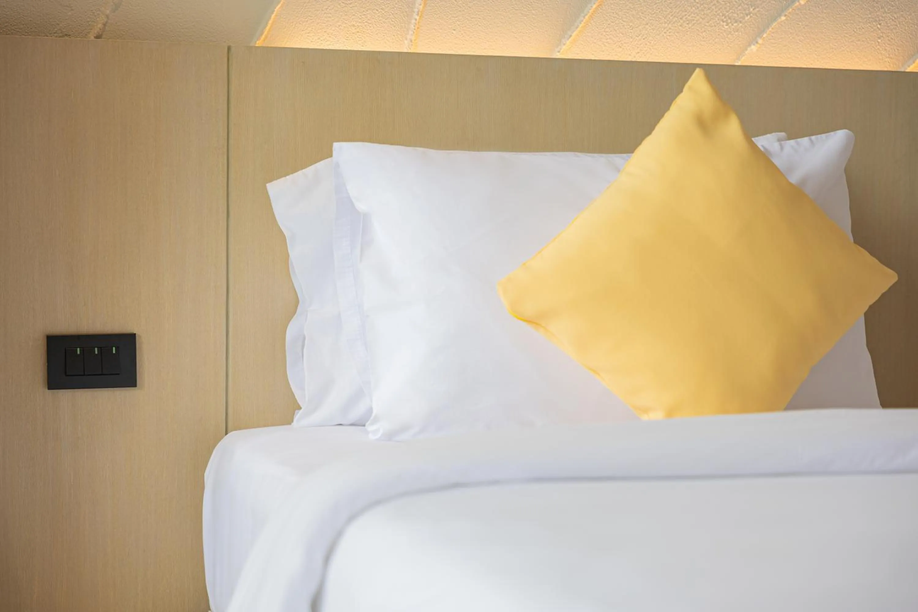 Bed in Samui Natien Resort