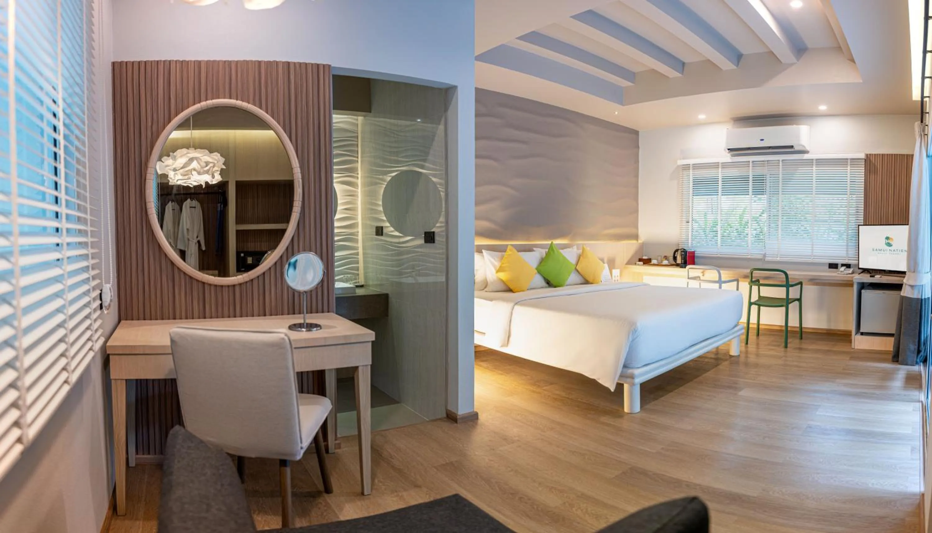 Bed in Samui Natien Resort