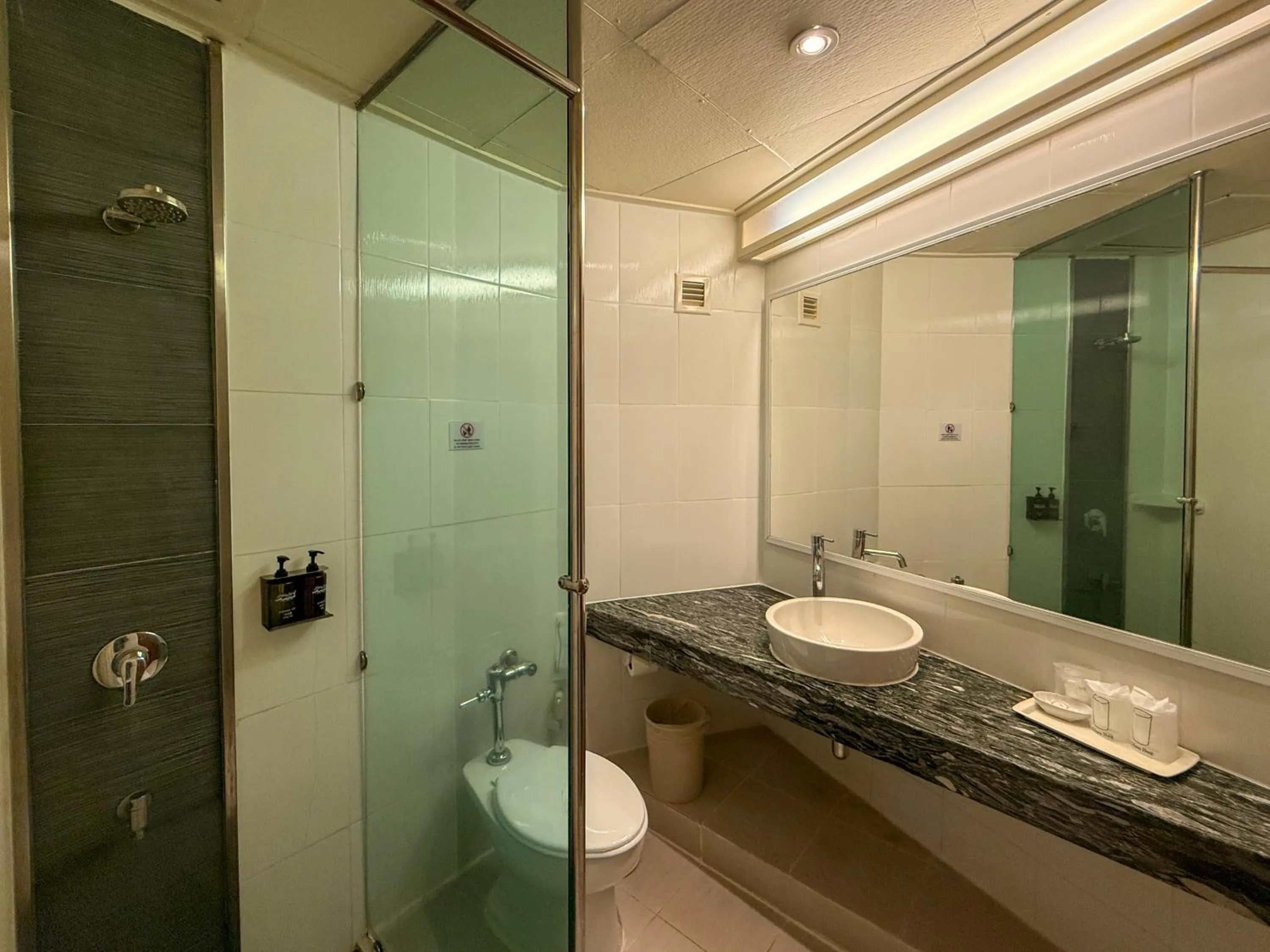 Golden Beach Hotel Pattaya