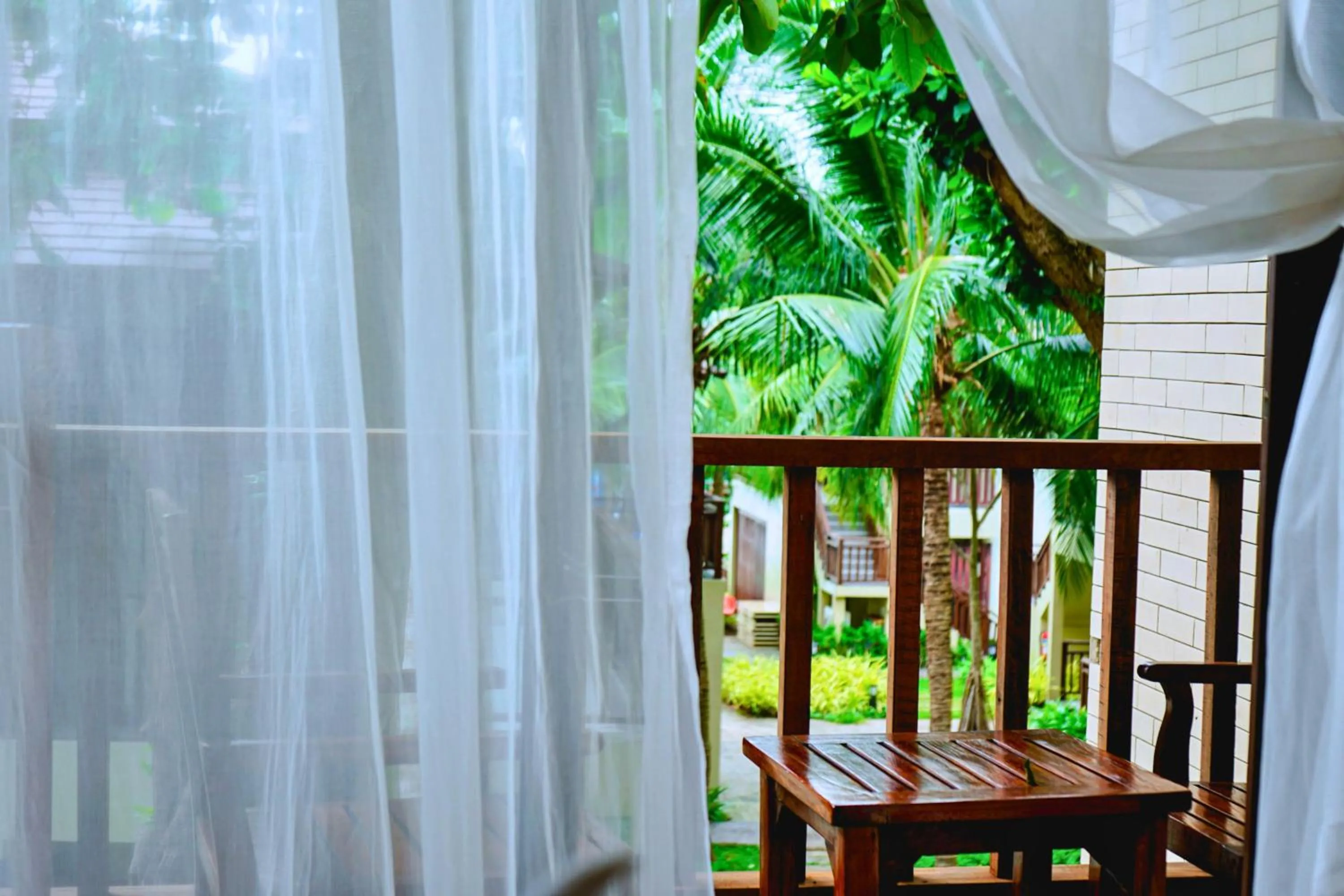 Day in Kacha Resort & Spa, Koh Chang