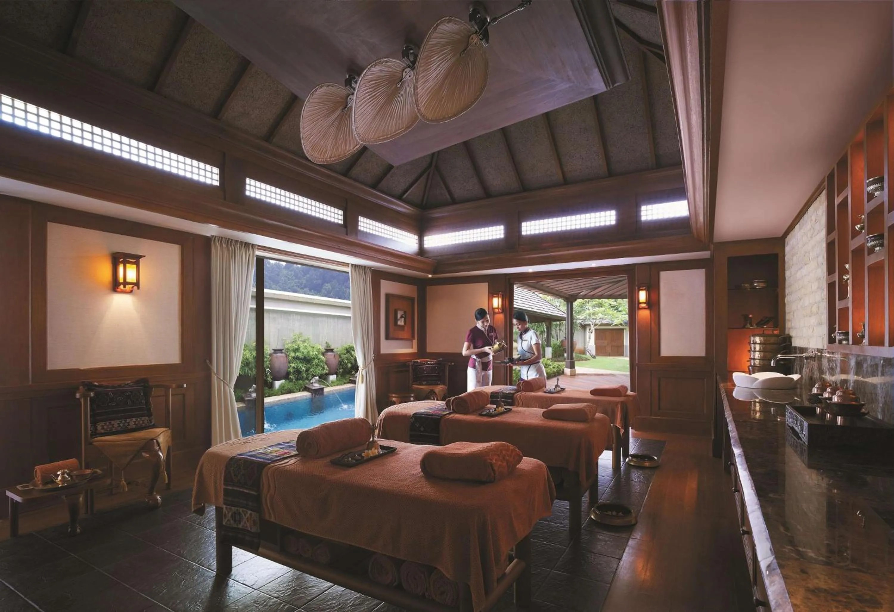 Spa and wellness centre/facilities, Bed in Shangri-La Boracay