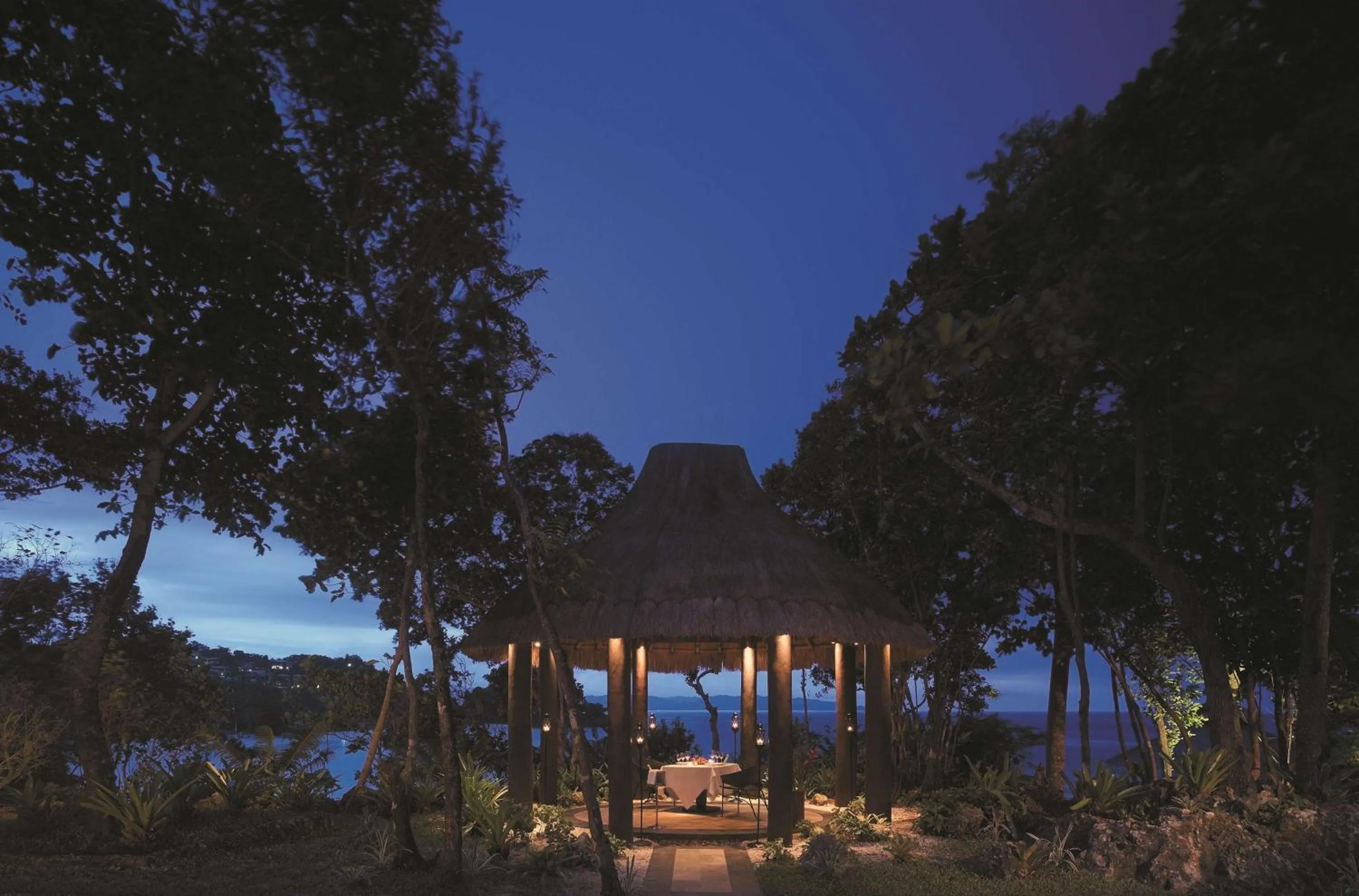 Restaurant/places to eat in Shangri-La Boracay