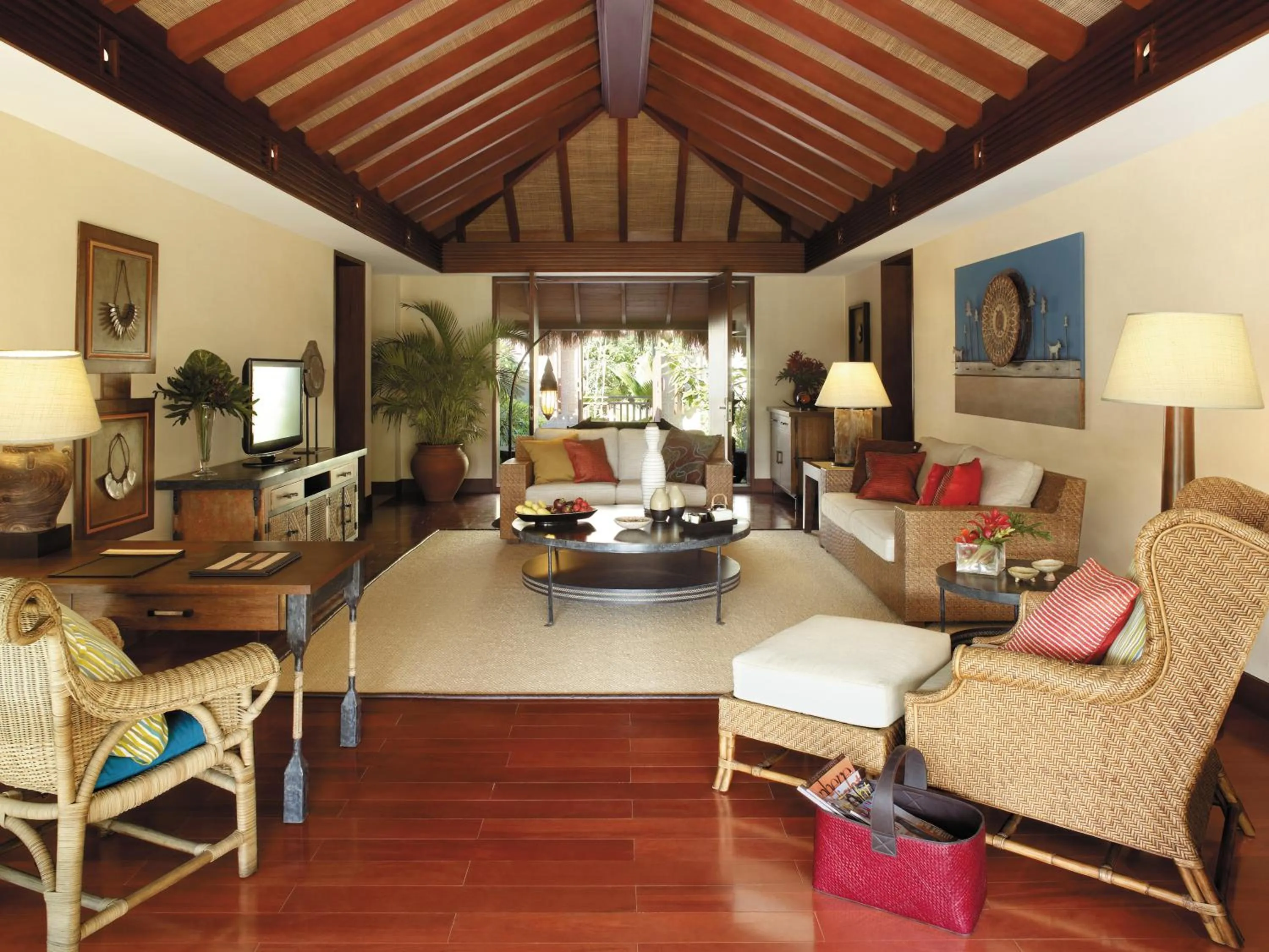 Living room in Shangri-La Boracay