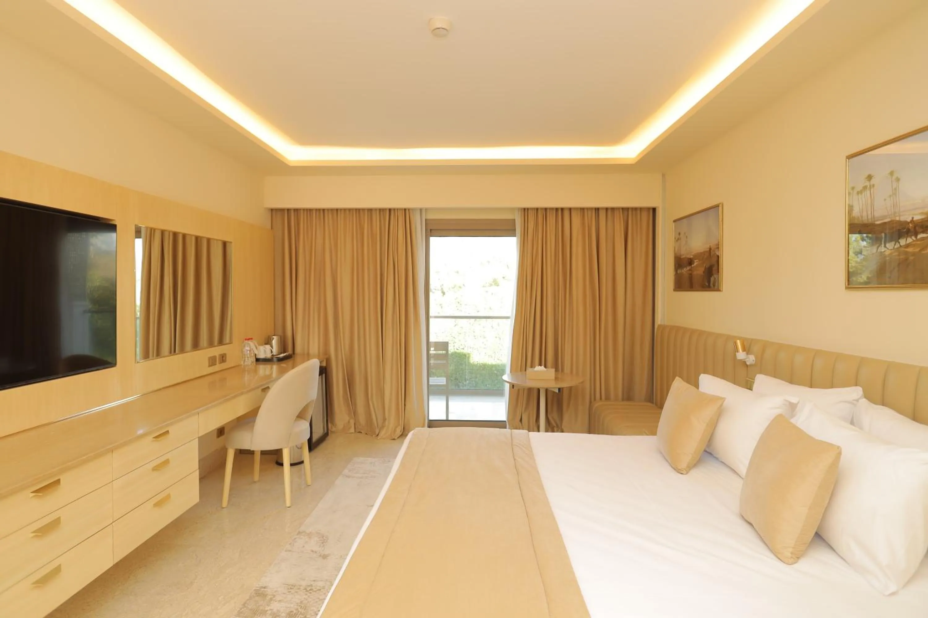 Bed in Pyramids Park Resort Cairo