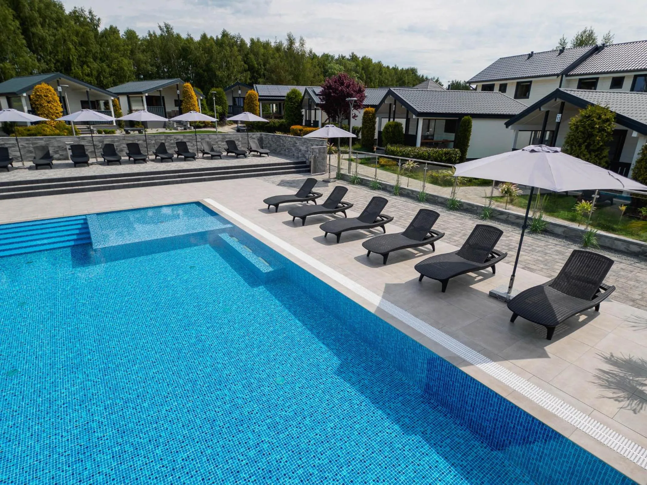 Pool view in Domki Alan Jarosławiec